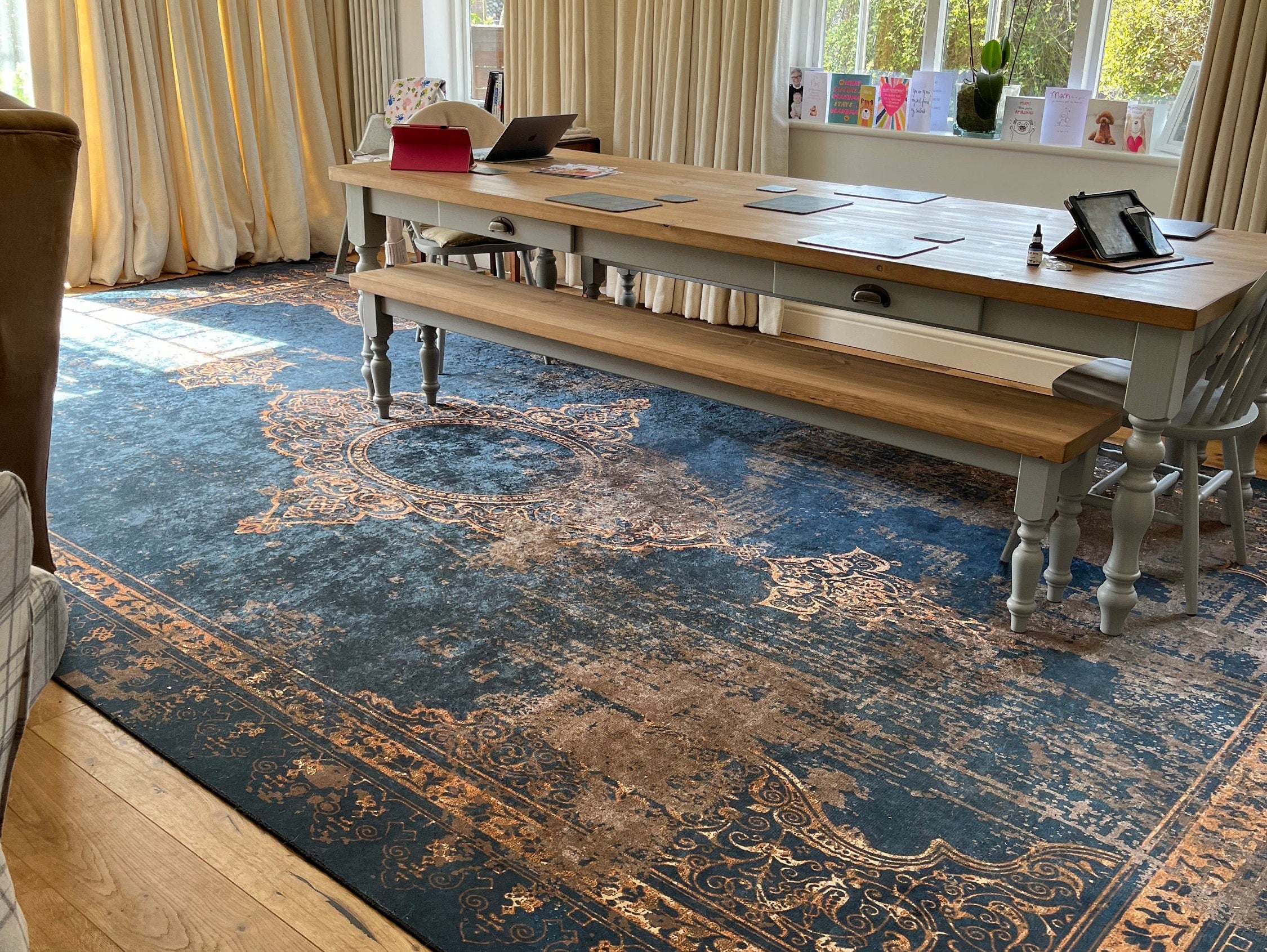 Farmhouse Style Rugs: Your New Restyling Design