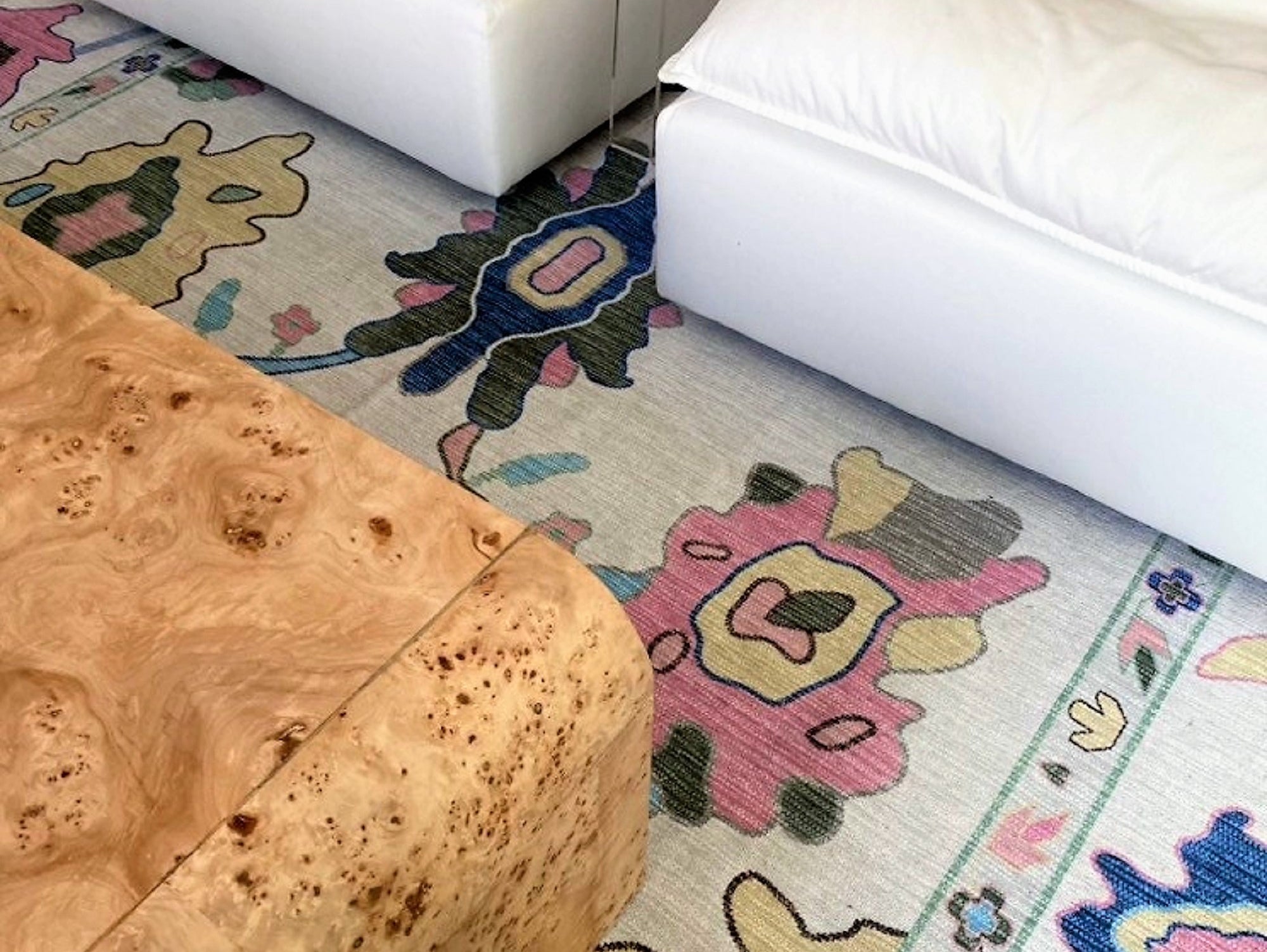 Creative Ways to Decorate Your Home with Oushak Rugs