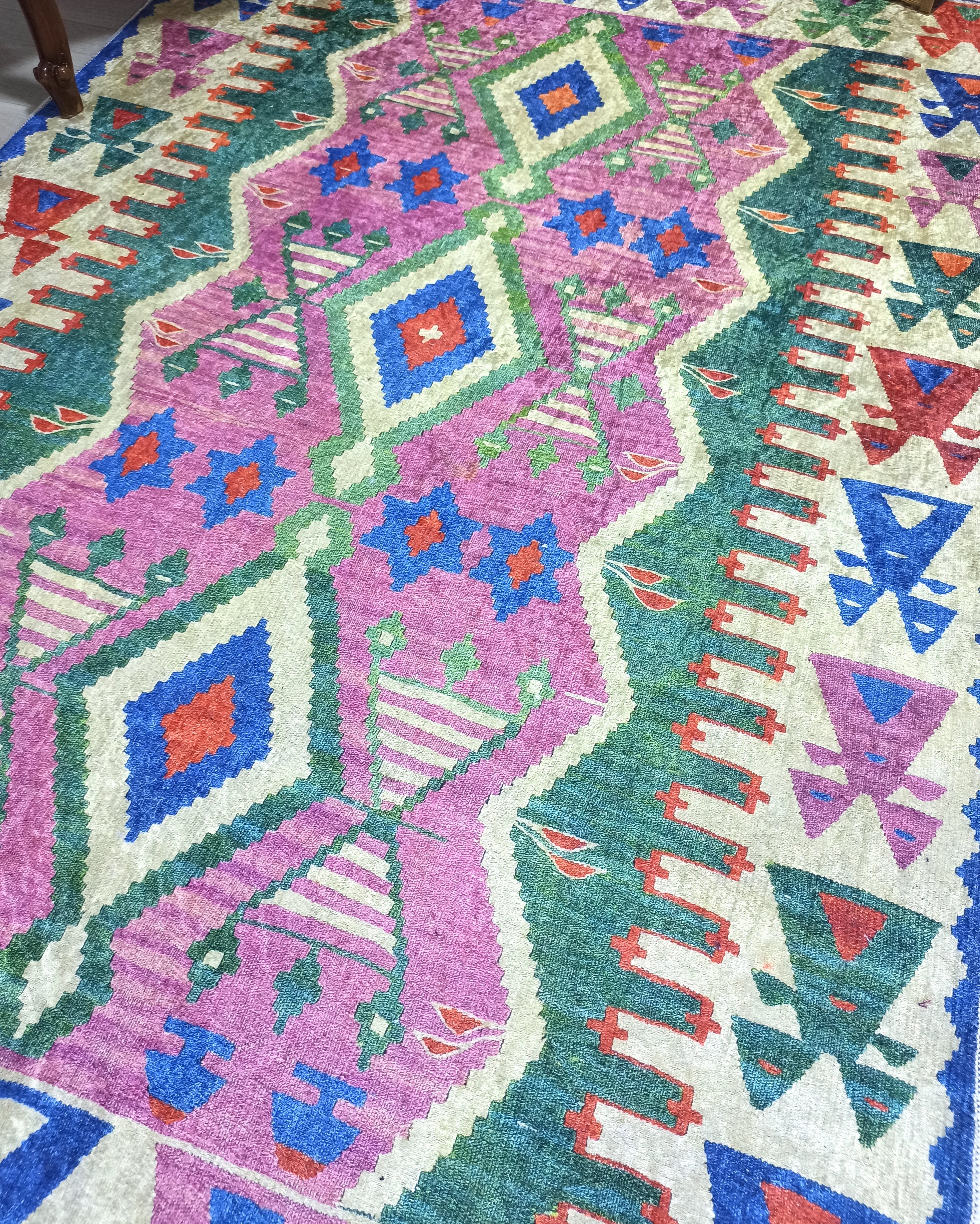Kilim Style Rug, Colourful, Modern Home Décor