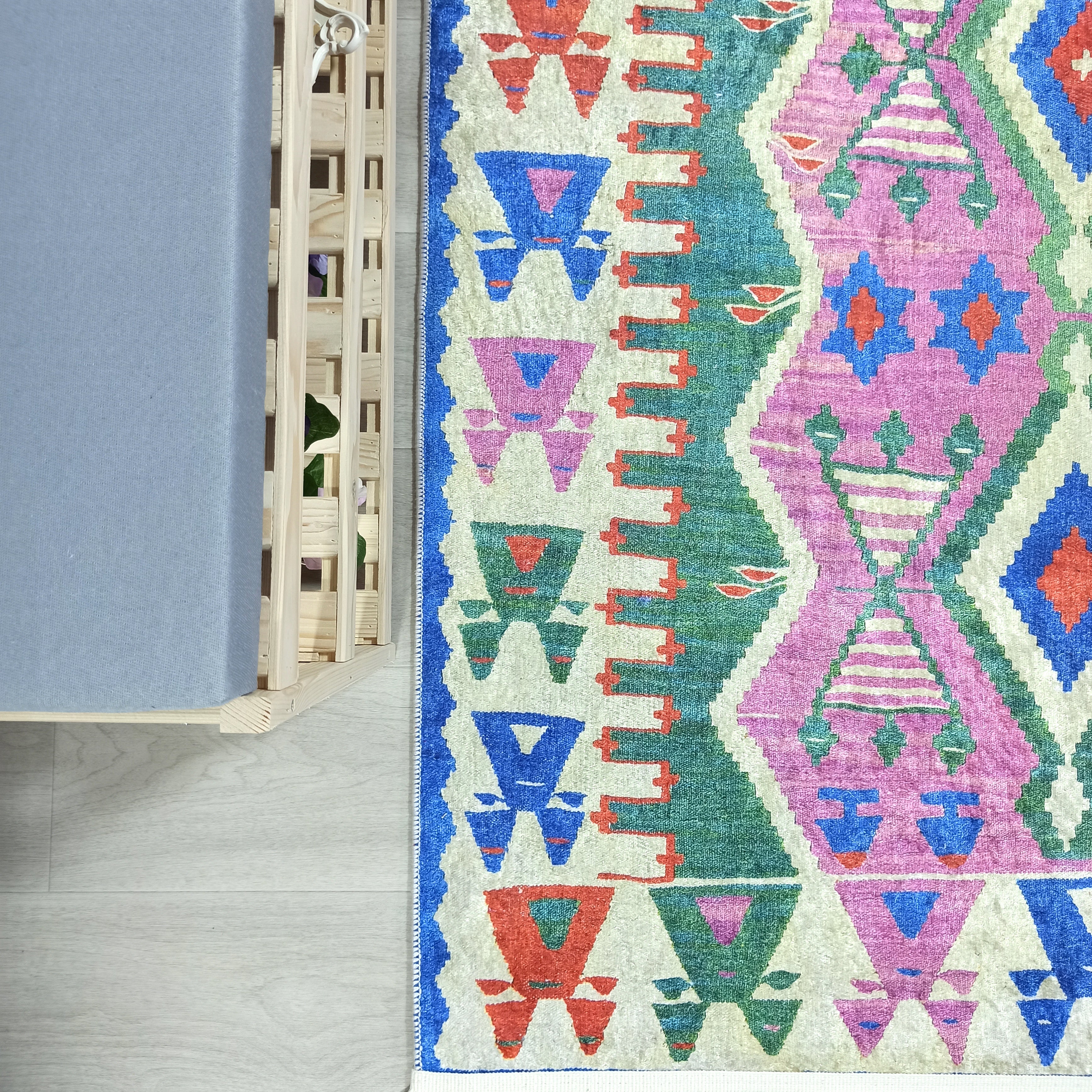 Kilim Style Rug, Colourful, Modern Home Décor