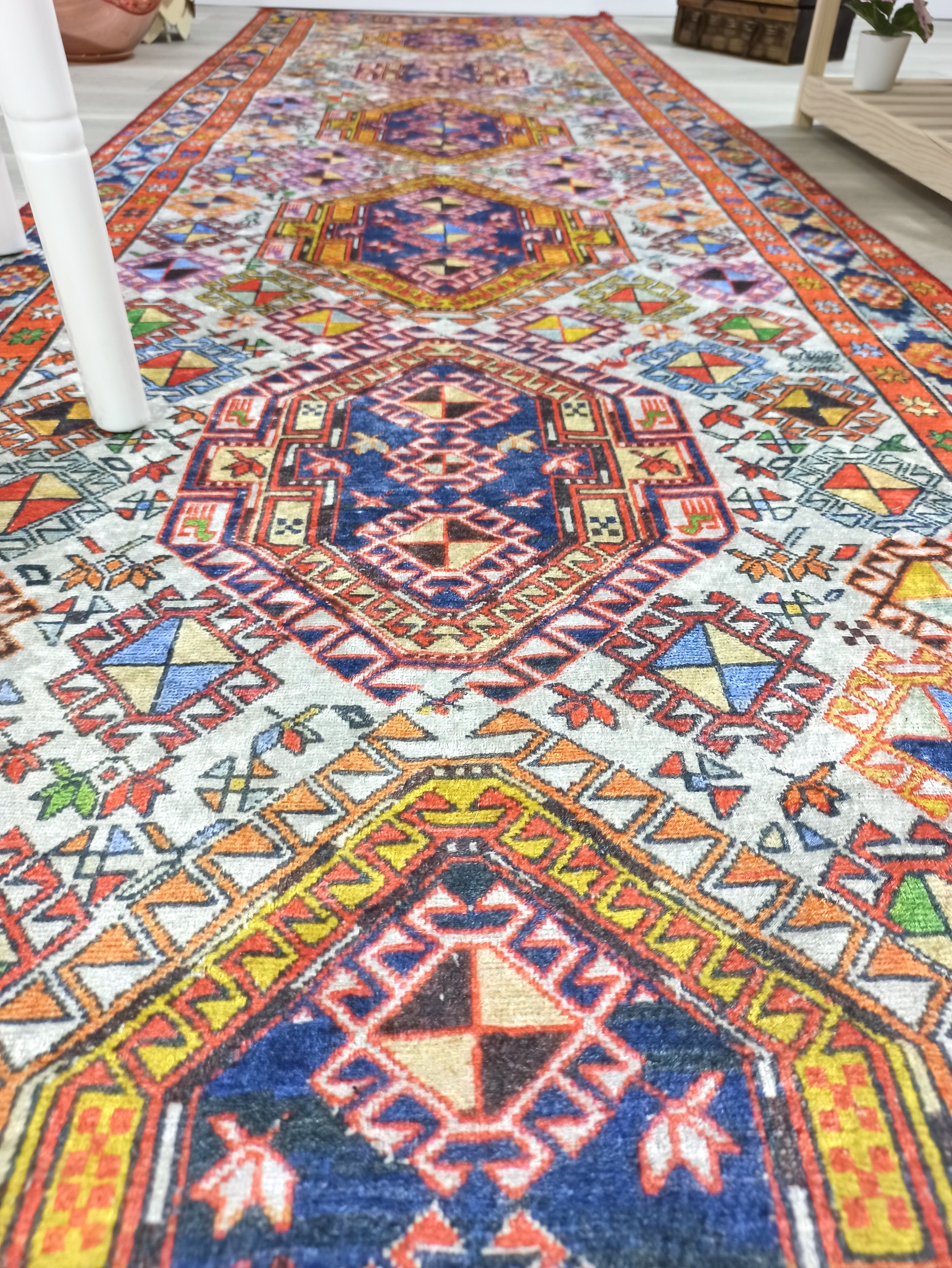 Persian Style Rug, Natural Ivory Colorful Vintage Rug