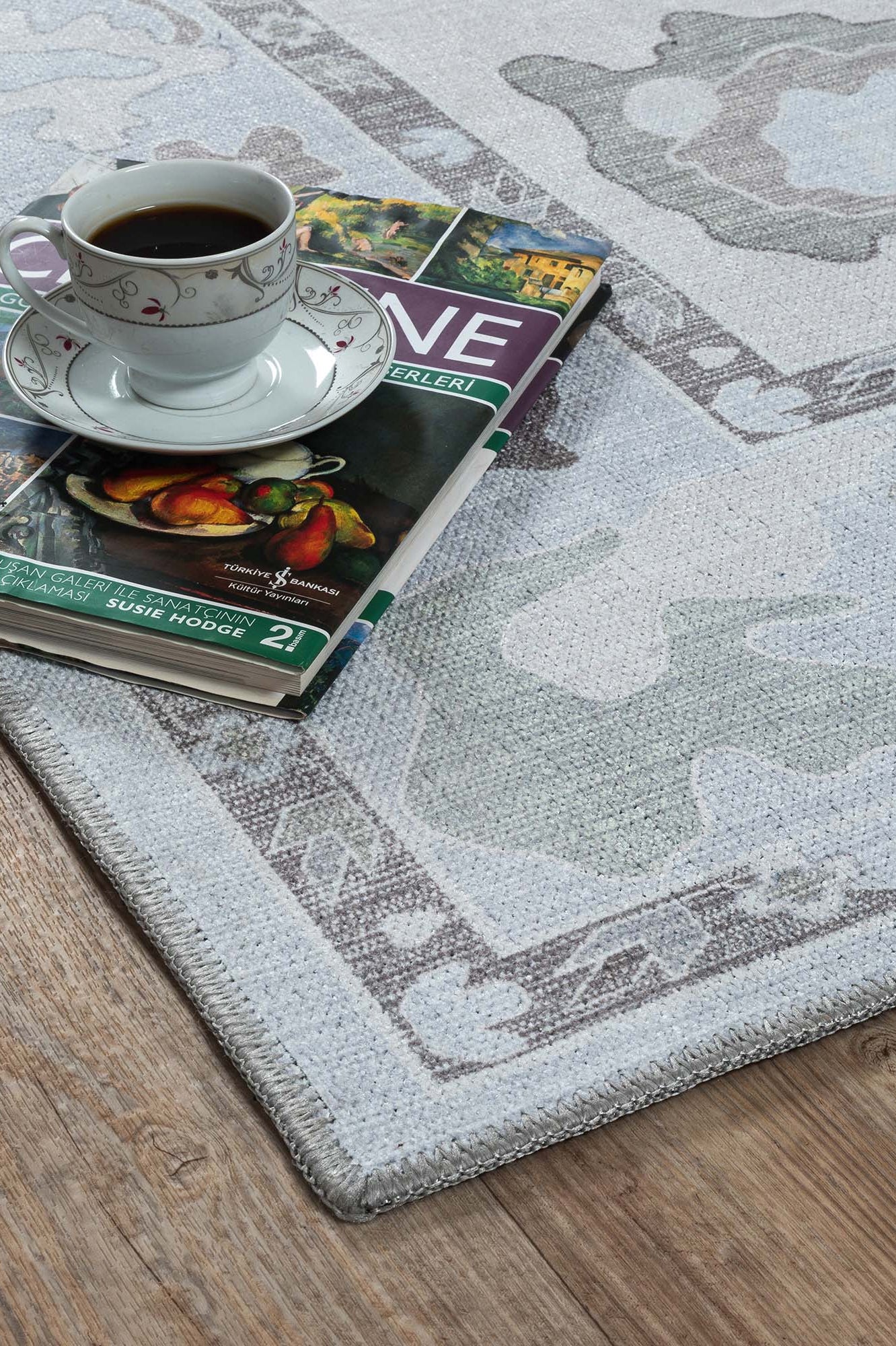 Vira Pastel Cream Beige Floral Modern Oushak Rug