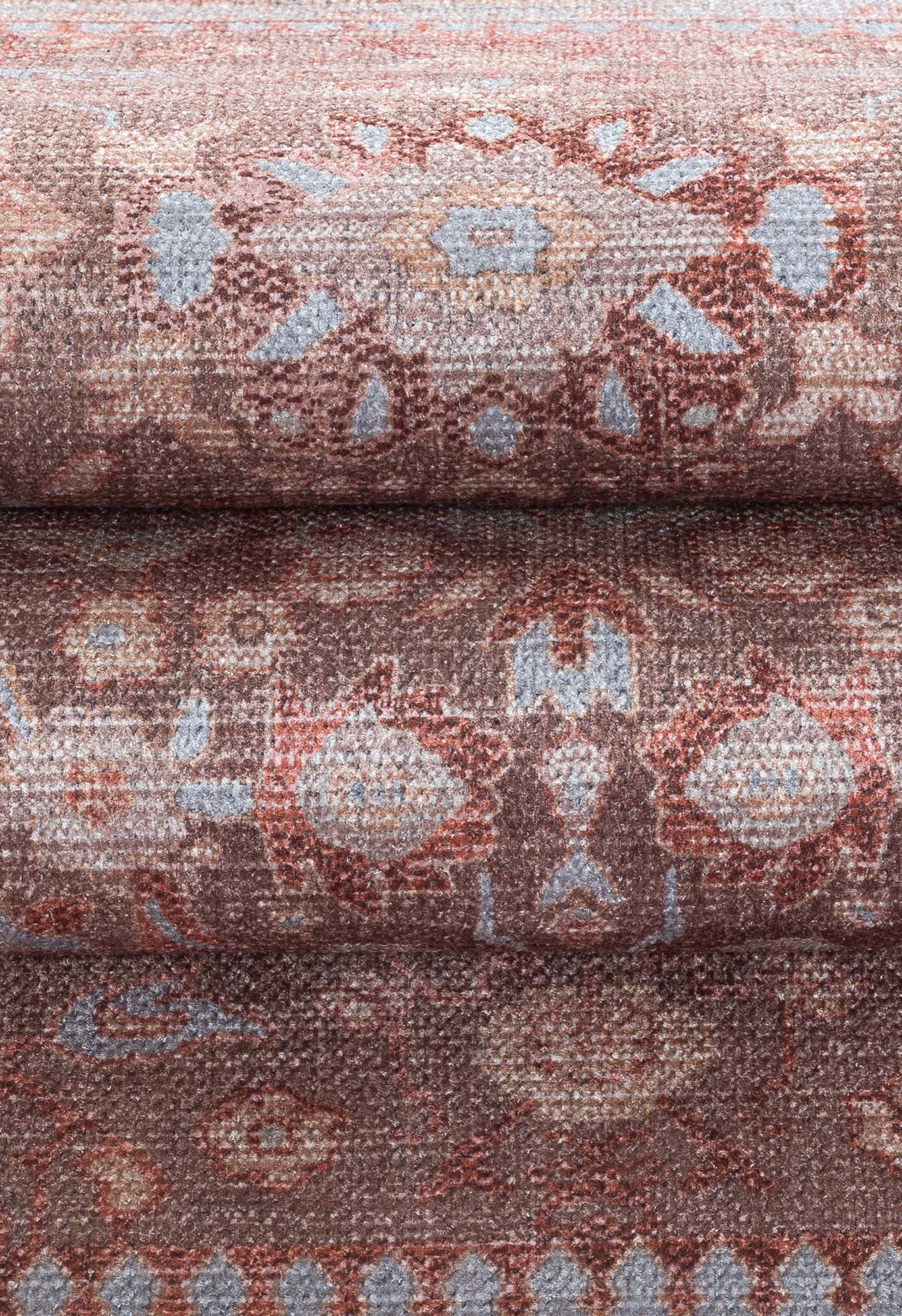 Yvonne Earth Tone Brown Distressed Persian Rug