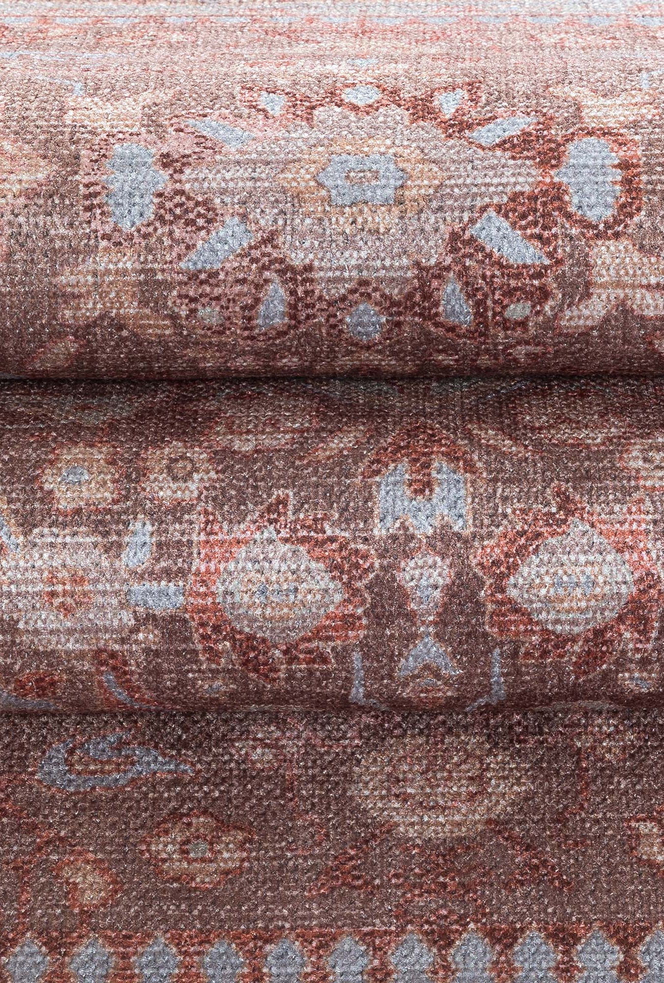 Yvonne Earth Tone Brown Distressed Persian Rug