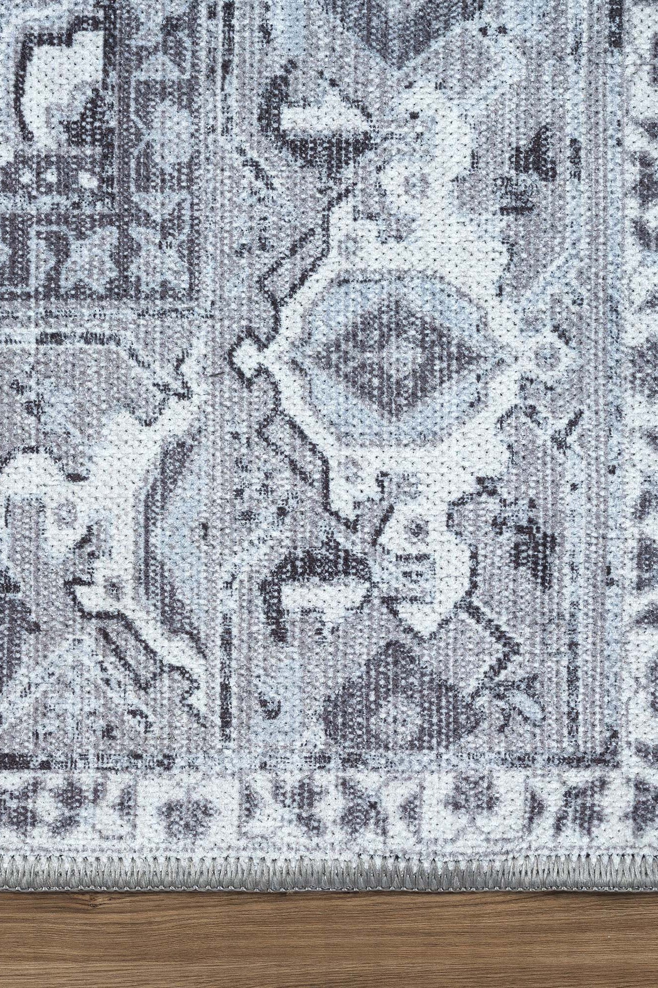 Pastel Heriz Light Gray Area Rug