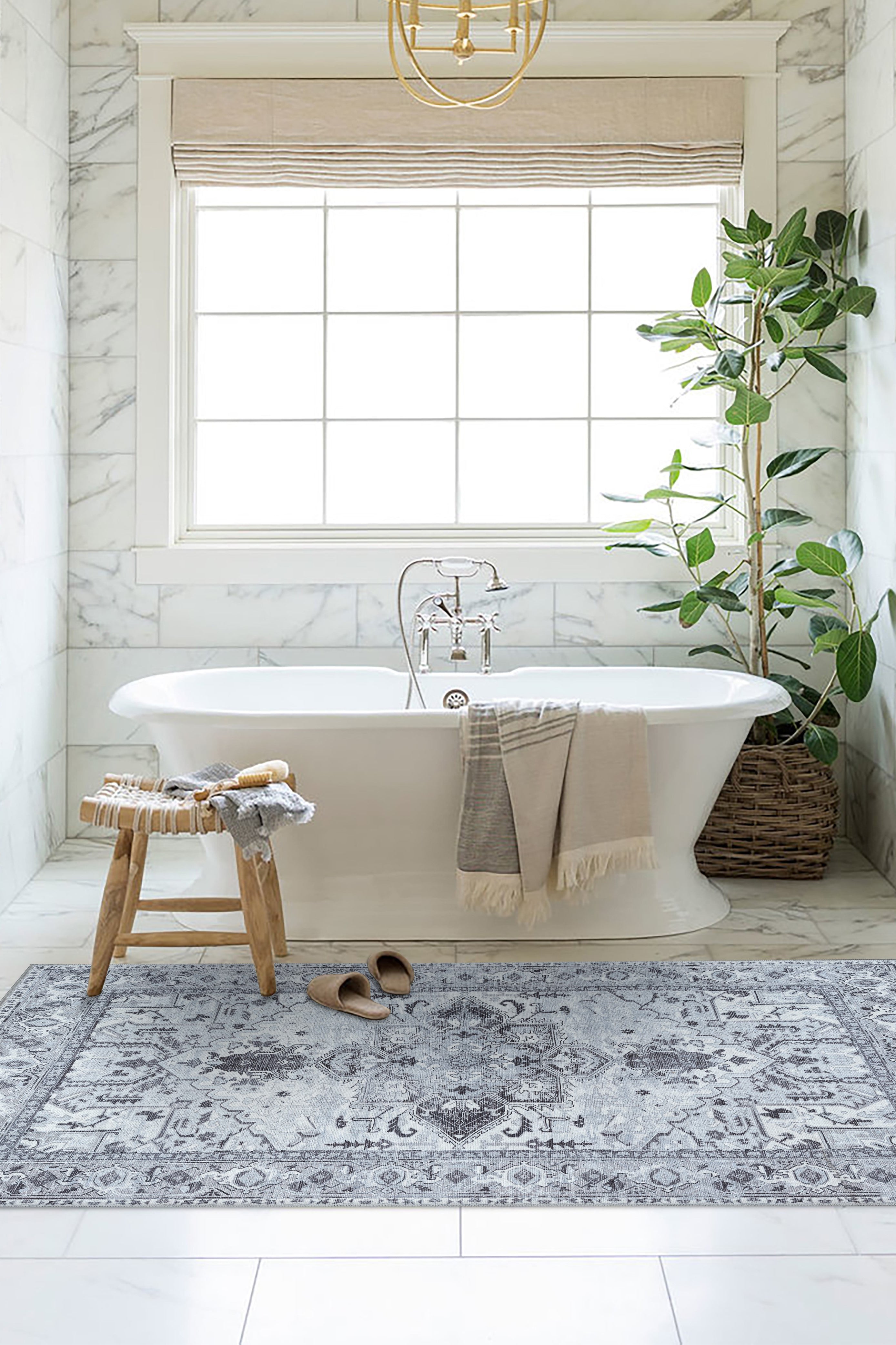 Pastel Heriz Light Gray Area Rug