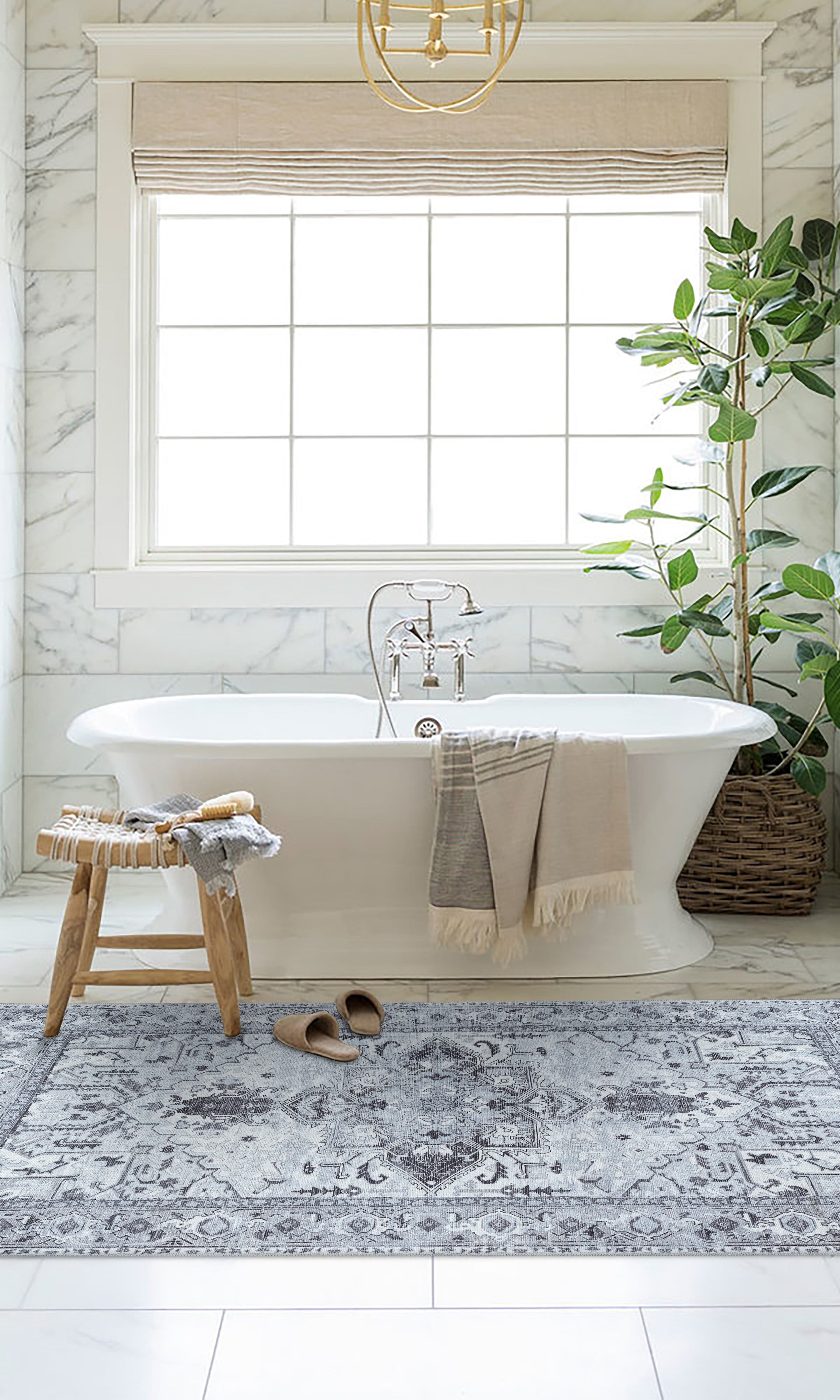 Pastel Heriz Light Gray Area Rug