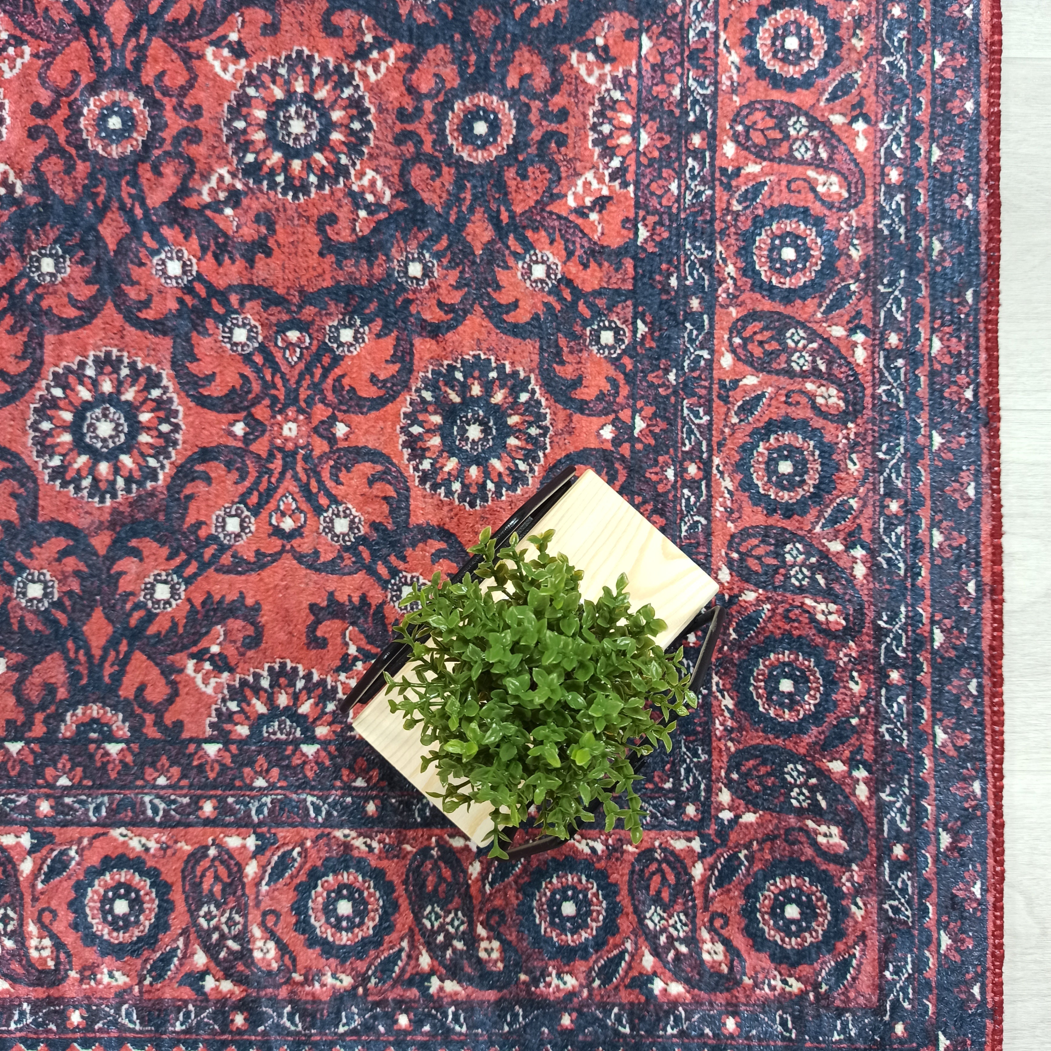 Red Persian Heriz Vintage Style Runner & Rug