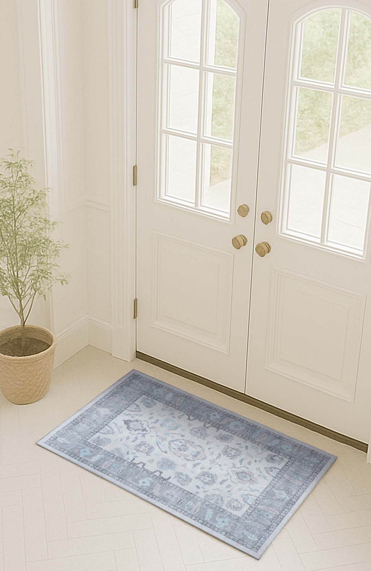 Delphine Gray, Beige & Ivory Modern Oushak Rug