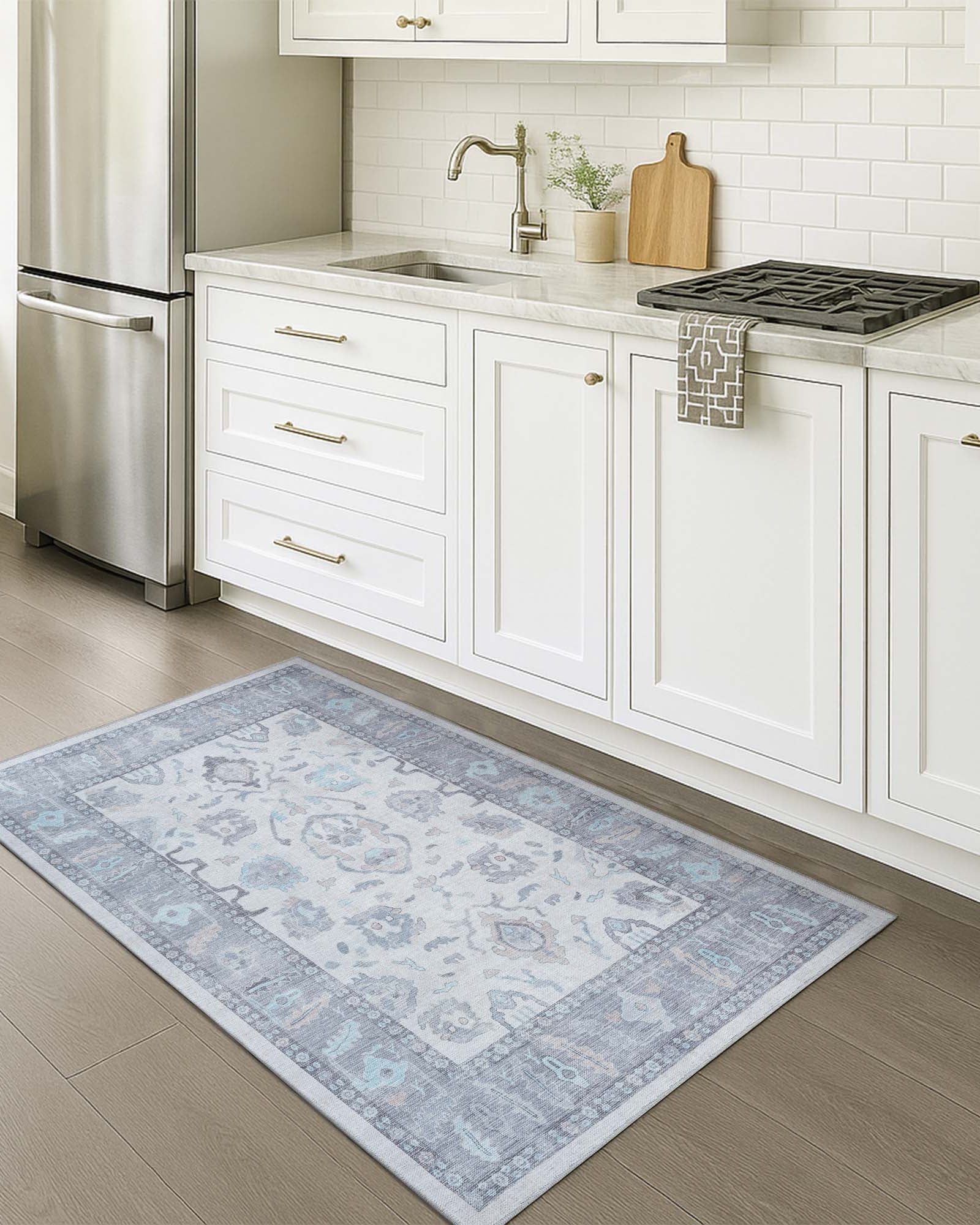 Delphine Gray, Beige & Ivory Modern Oushak Rug