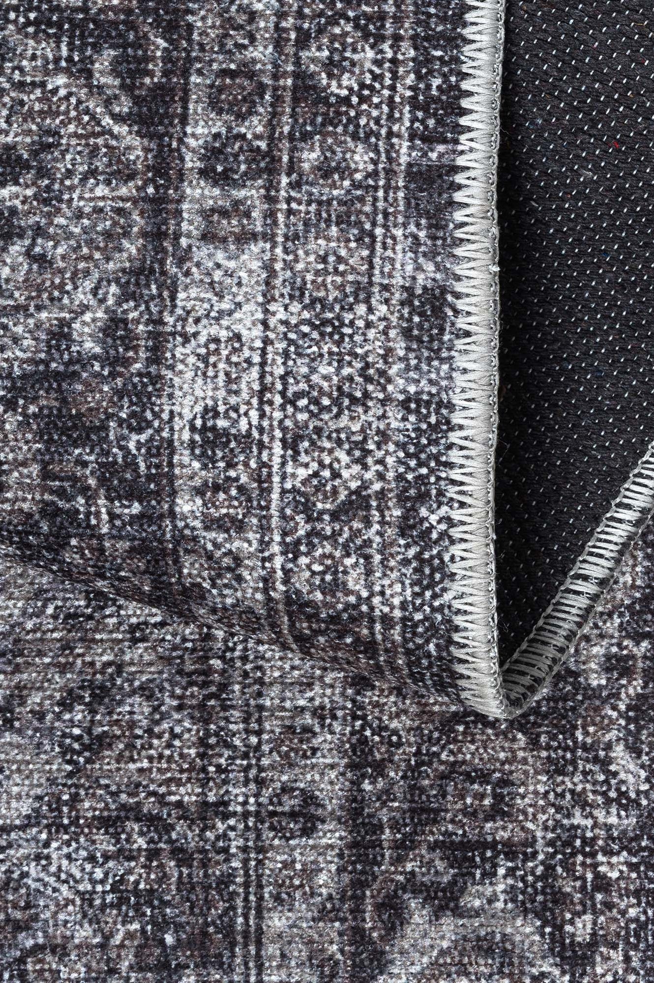 Valerie Distressed Persian Newburg Green & Olive Rug