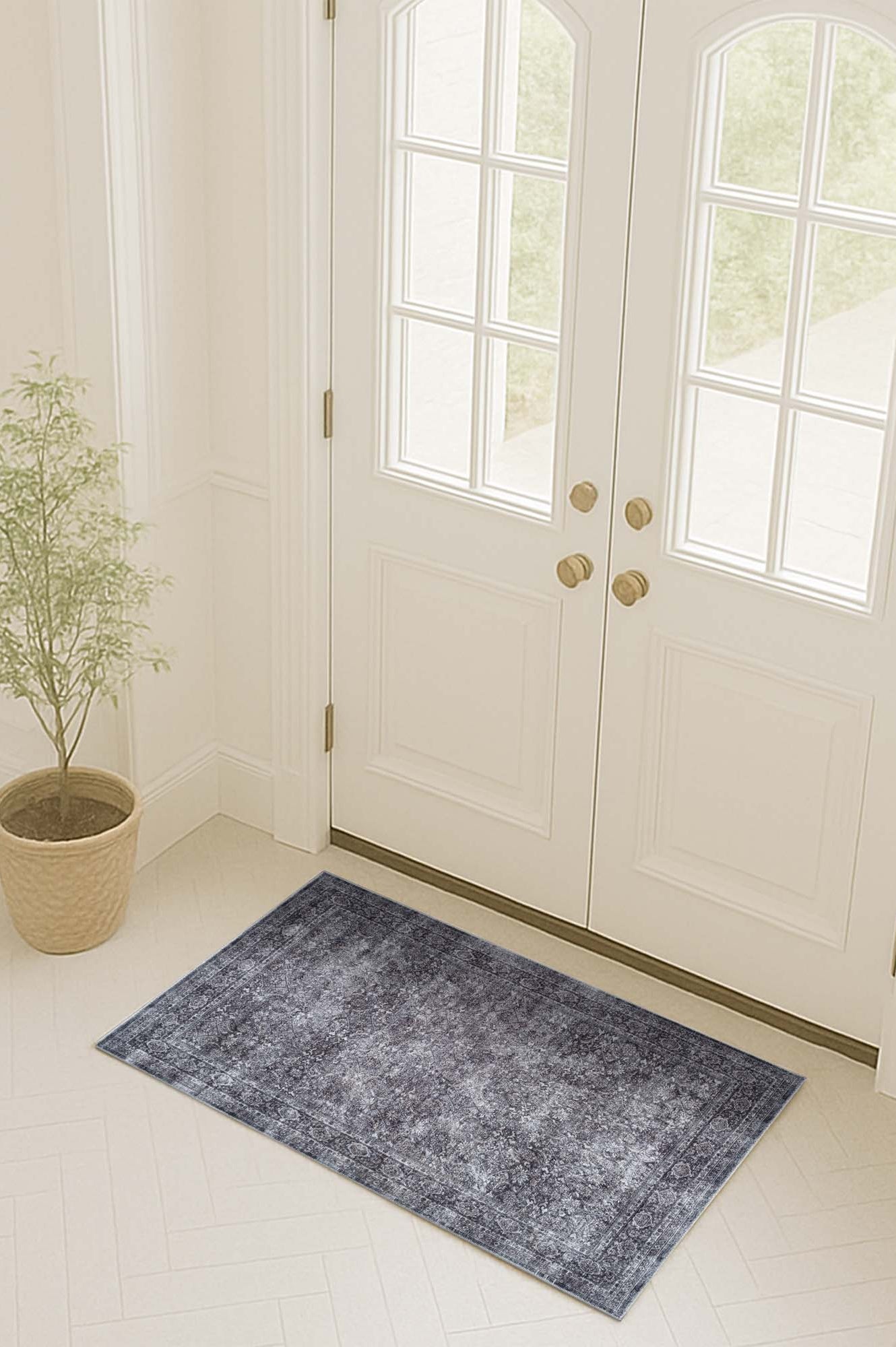 Valerie Distressed Persian Newburg Green & Olive Rug