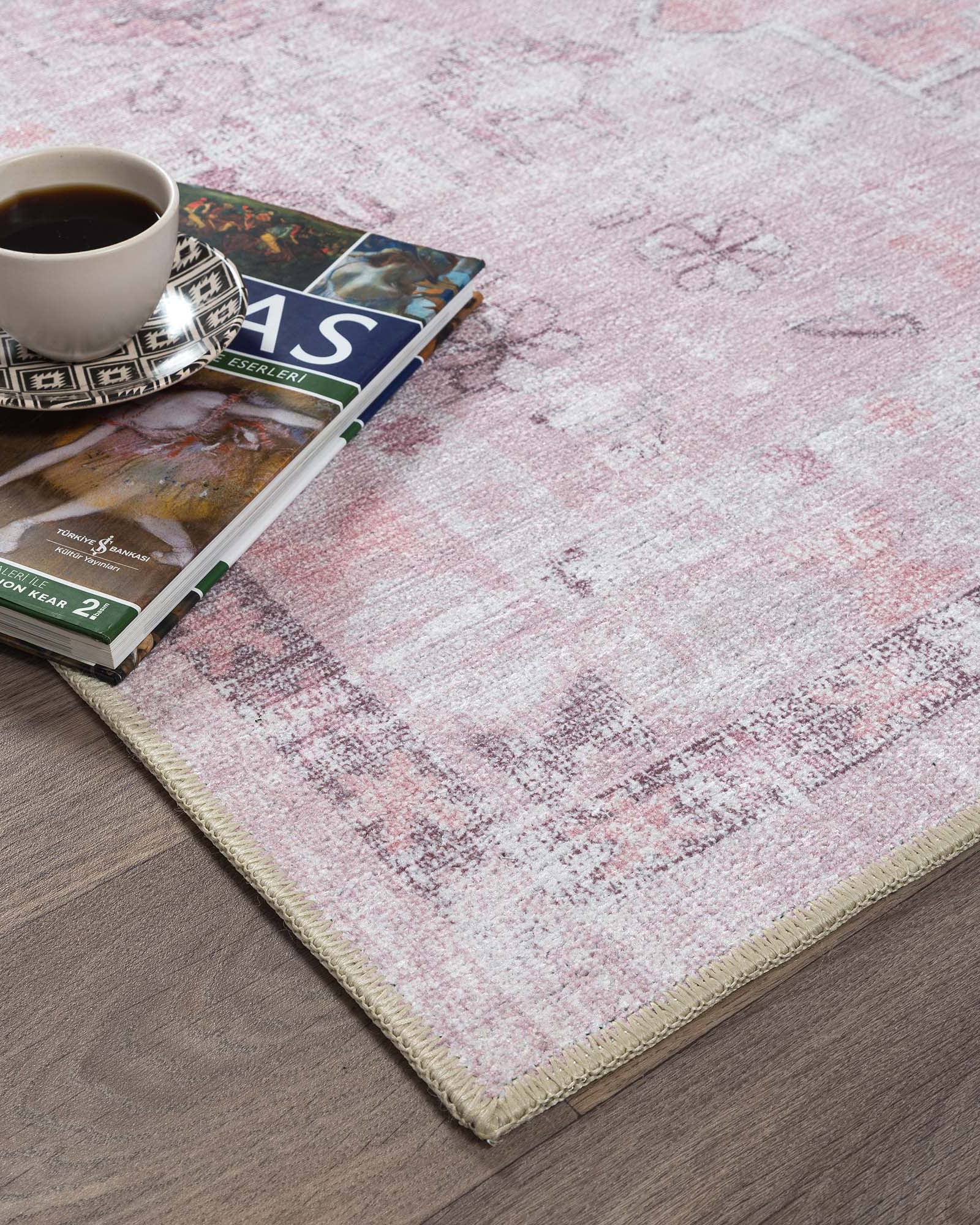 Leonie Pink Pale & Dusty Persian Vintage Rug
