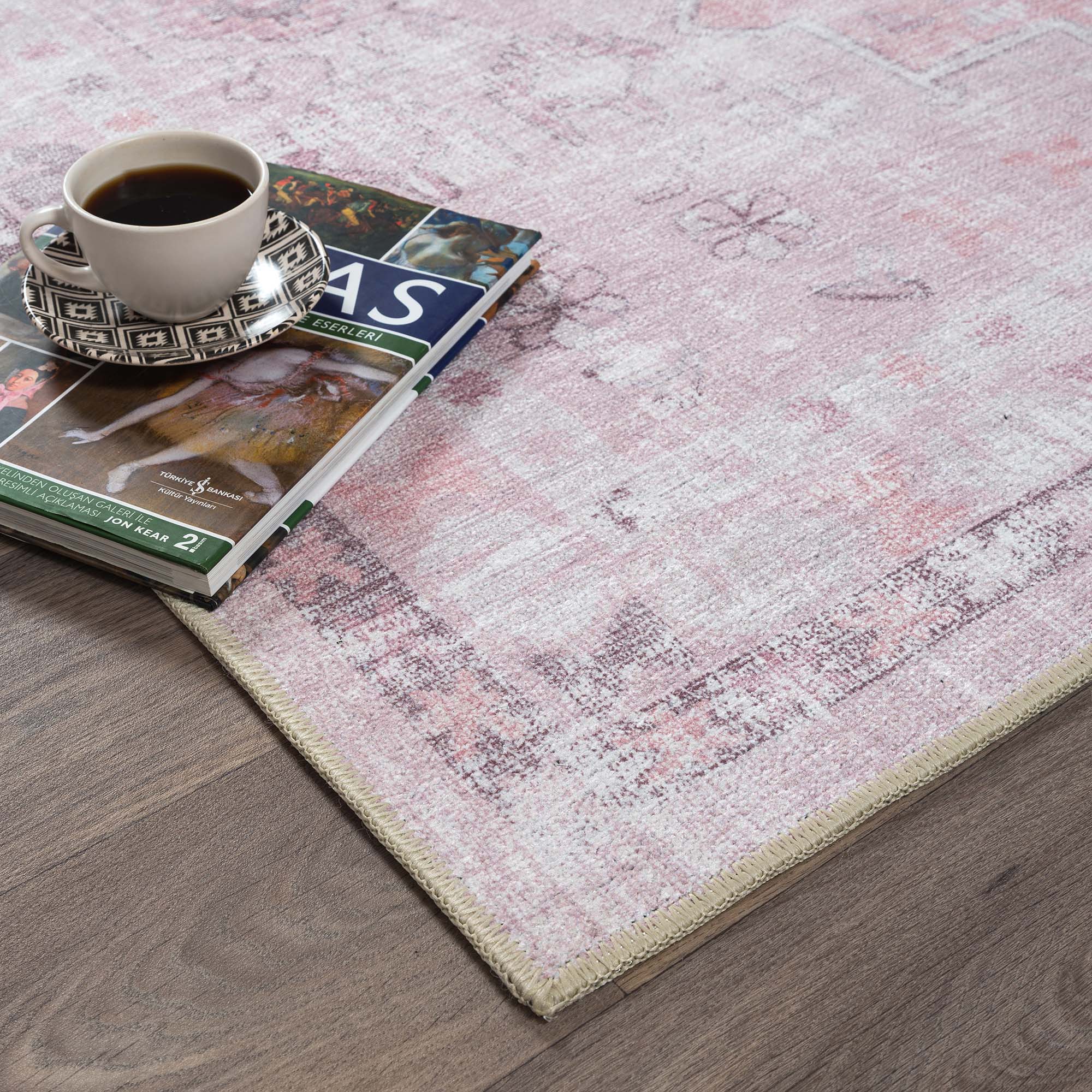 Leonie Pink Pale & Dusty Persian Vintage Rug