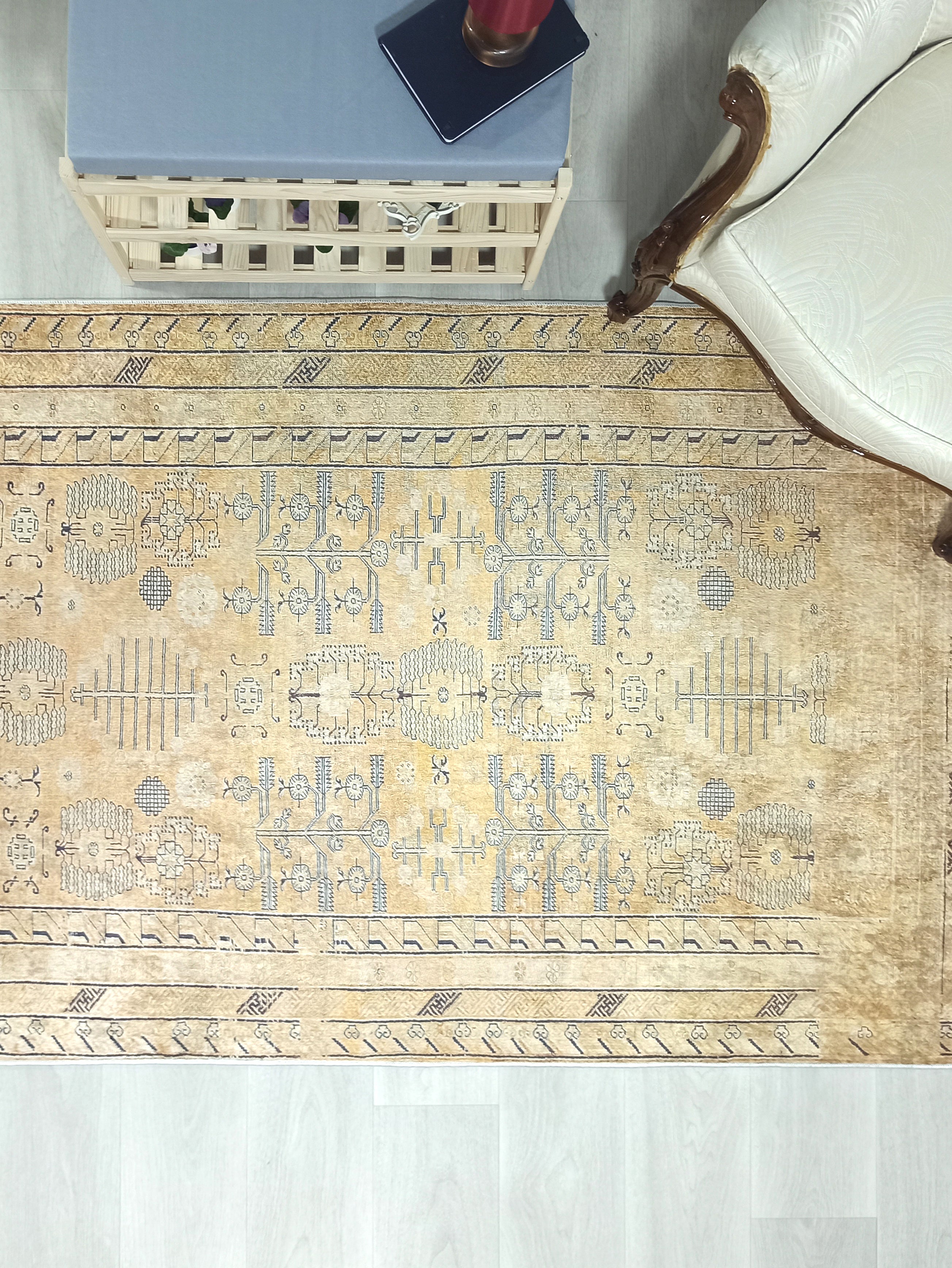 Persian Style Beige Yellow Vintage Design Rug