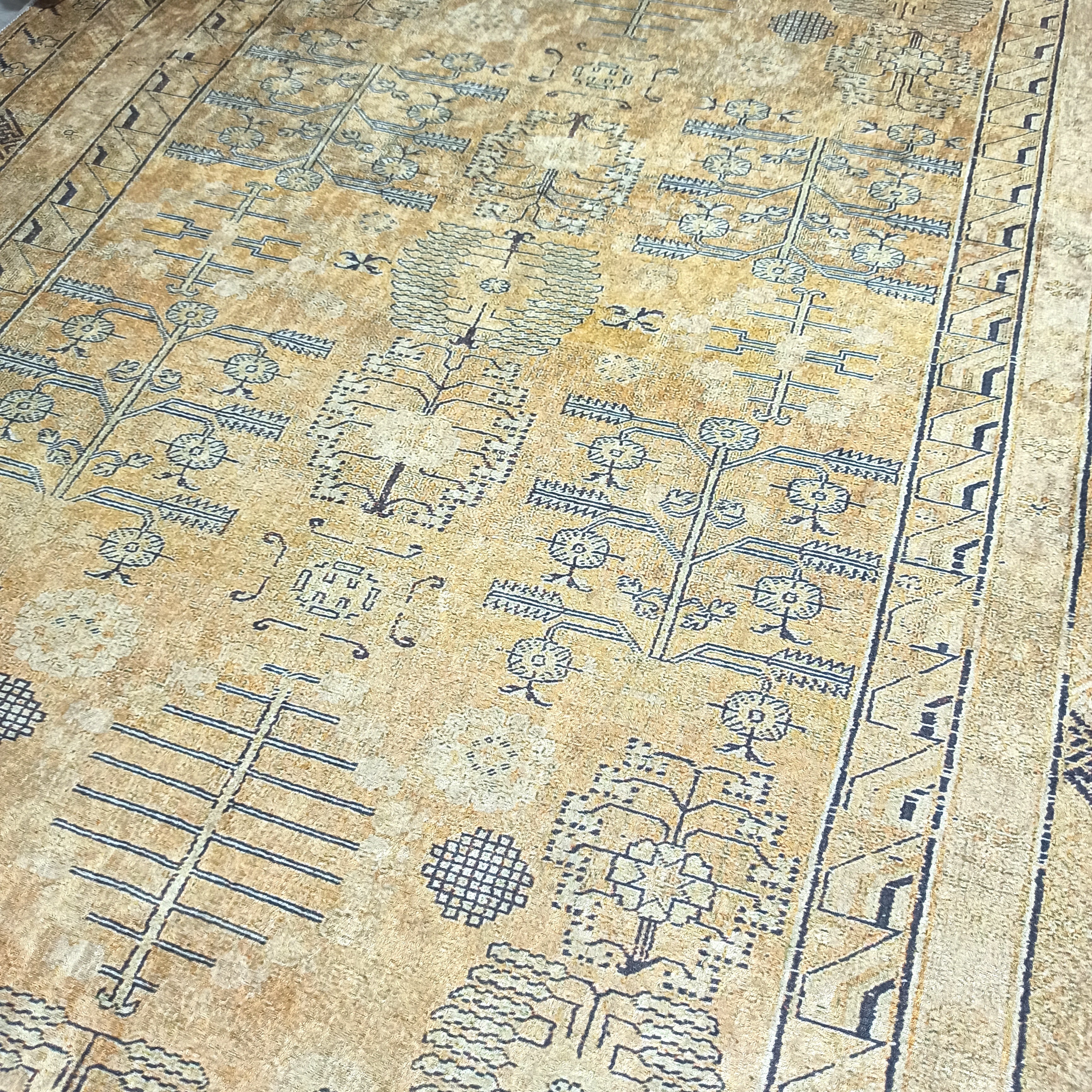 Persian Style Beige Yellow Vintage Design Rug