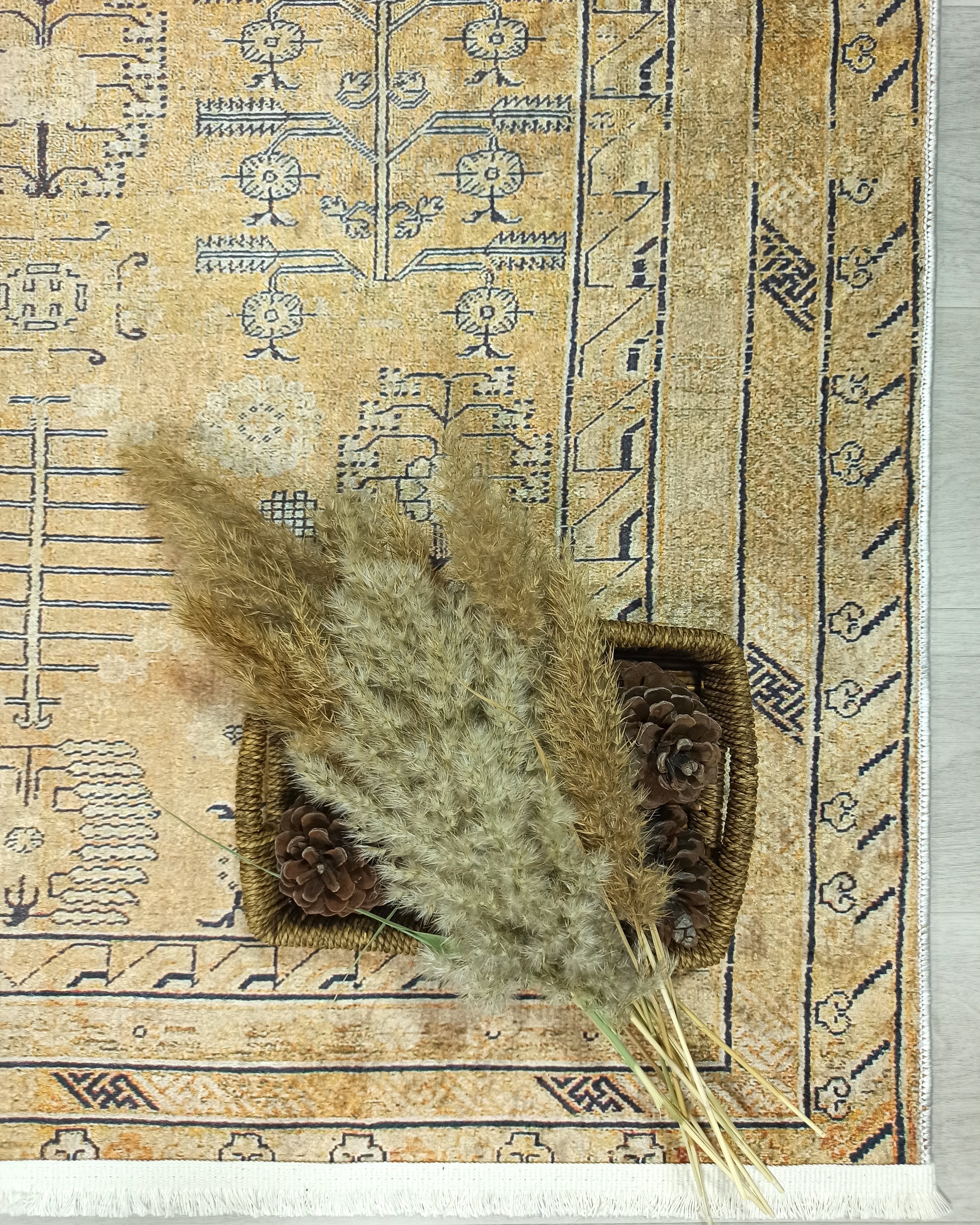 Persian Style Beige Yellow Vintage Design Rug