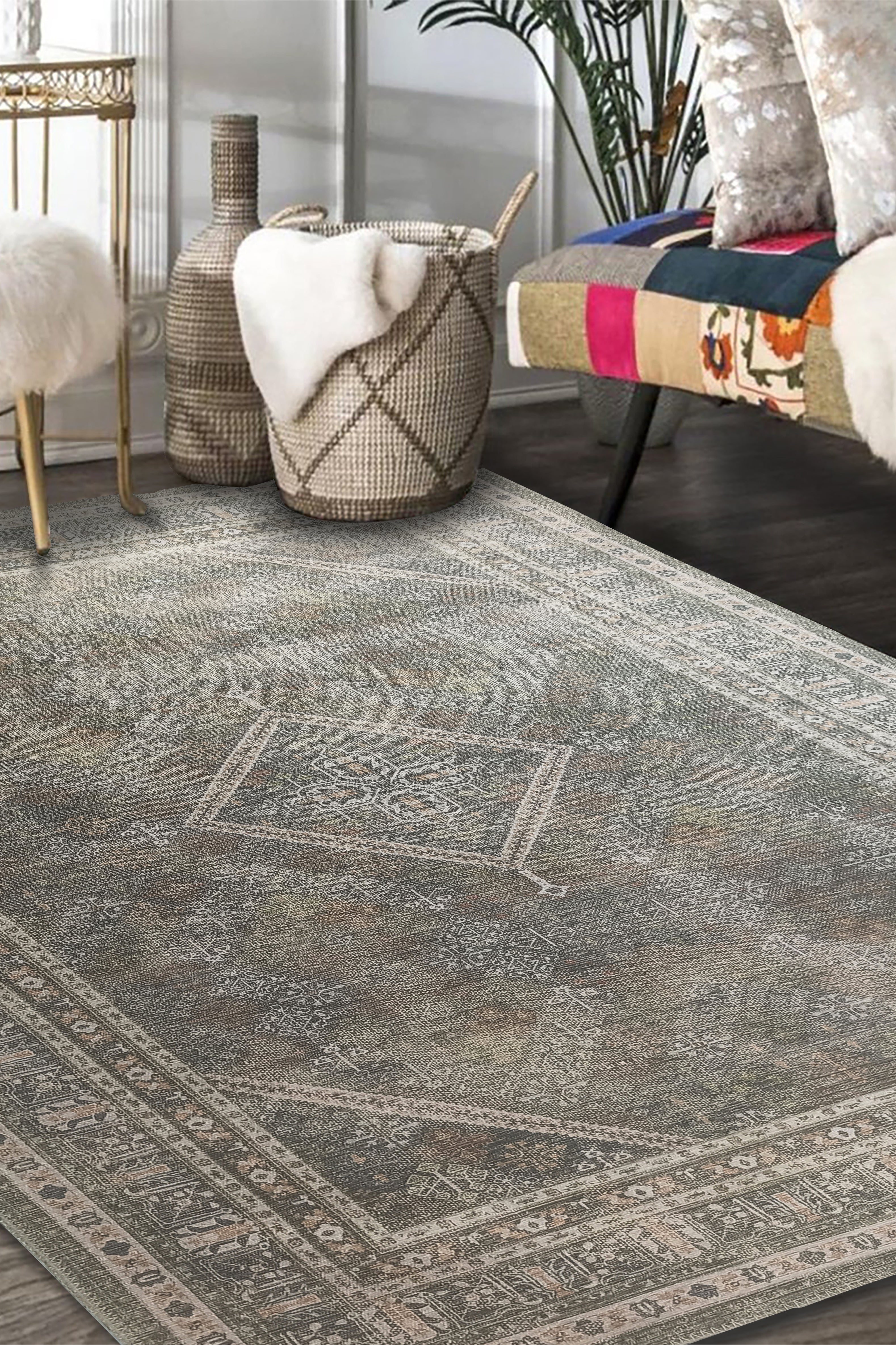 Nila Turkish Vintage Geometric Green & Olive Rug