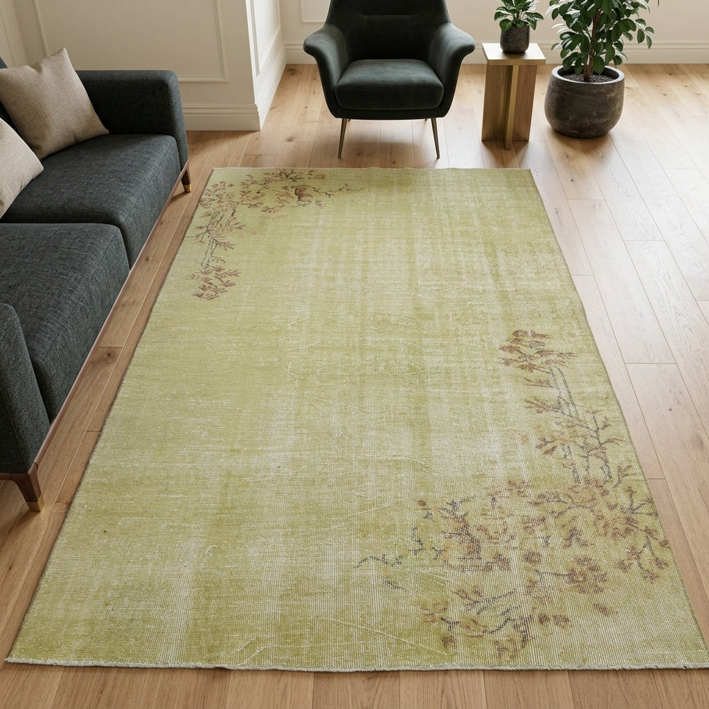 Solid pattern on the Baharsad Esmecan vintage area rug – handmade in Anatolia, Turkey