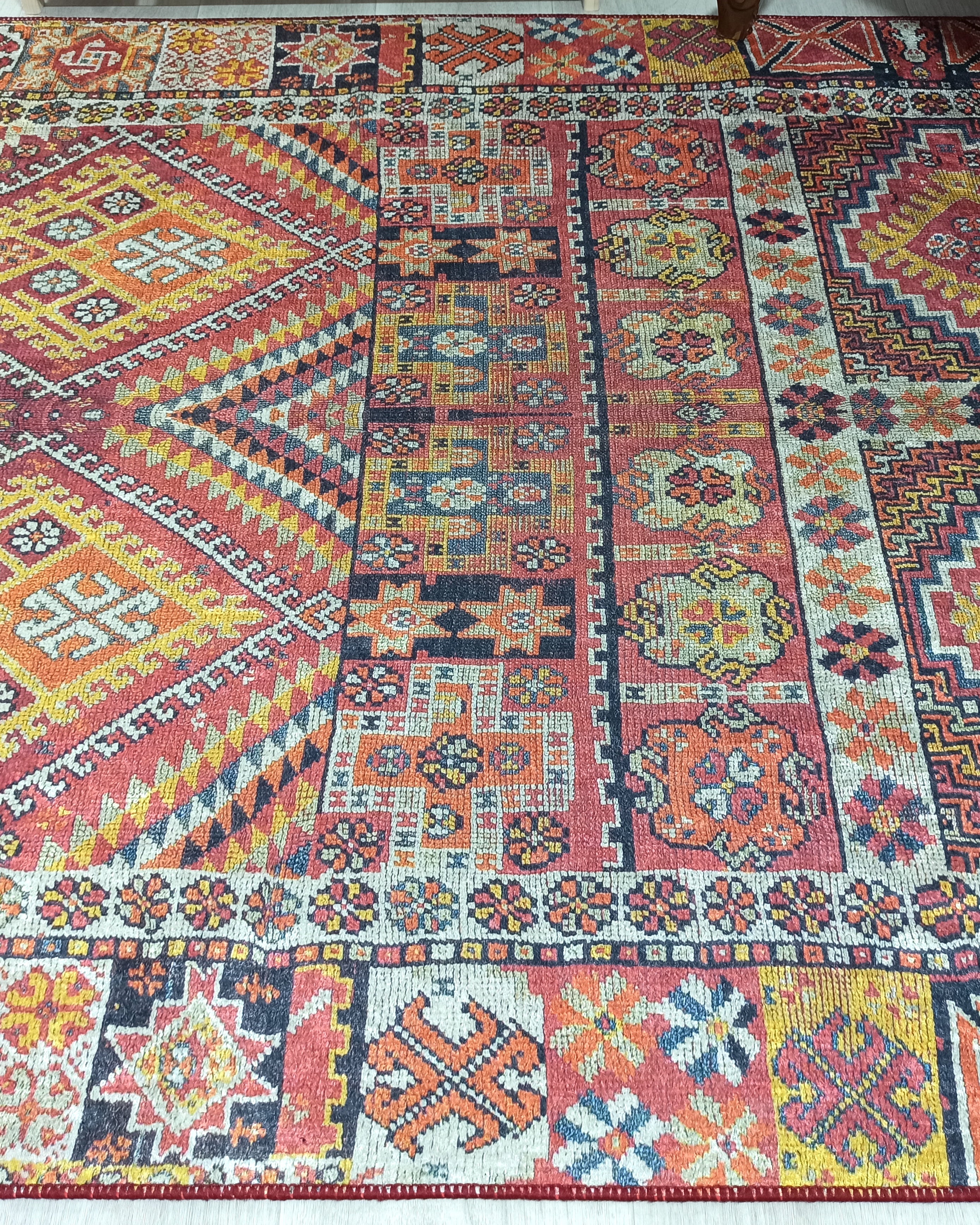 Persian Style Rug, Natural Ivory Colorful Geometry Rug