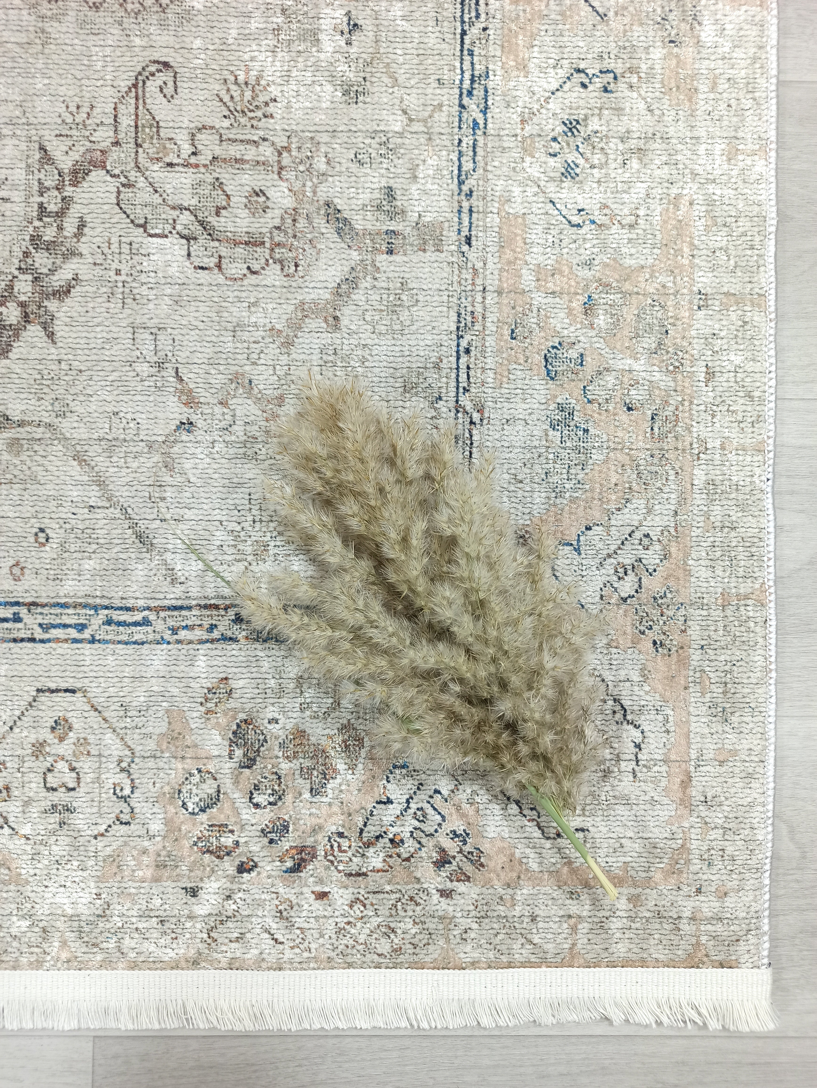 Turkish Oushak Neutral Faded Beige Vintage Design Rug