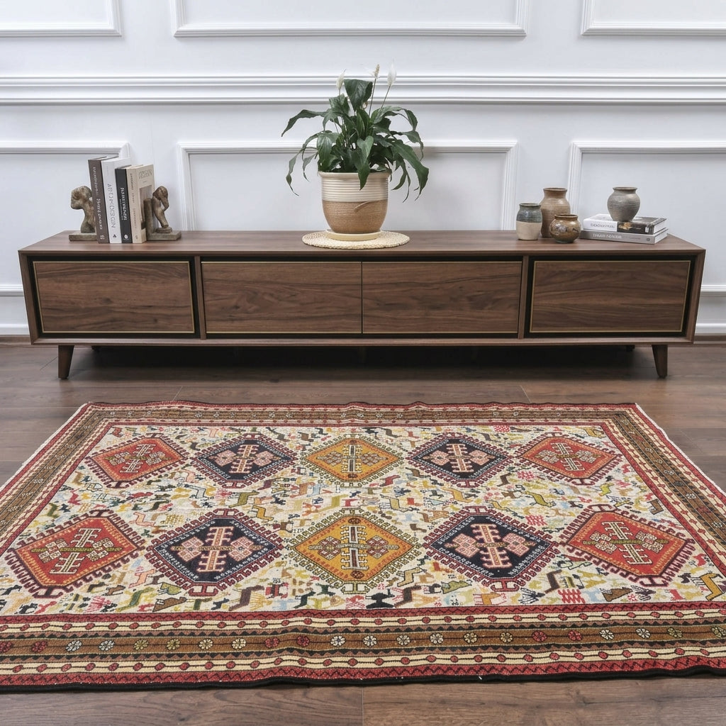 Ikat pattern on the Vuslatpeyker vintage kilim rug – handwoven flatweave in Anatolia, Turkey