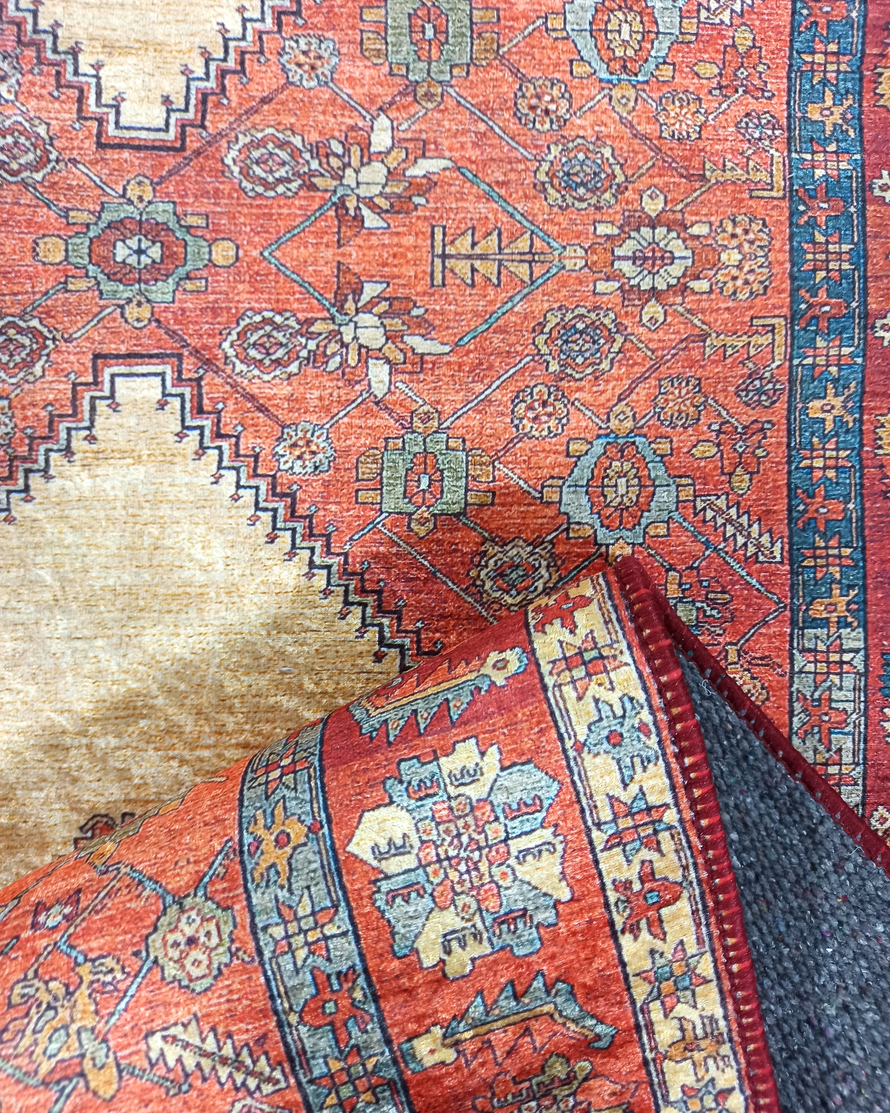 Persian Heriz Orange Beige Vintage Design Rug