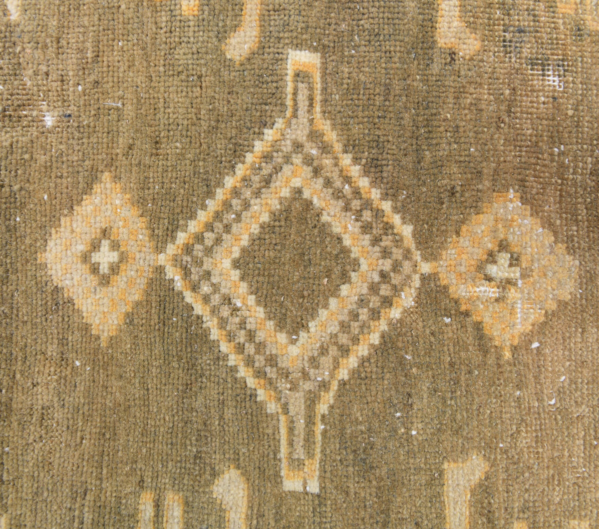 Adacayinaz runner: 1970s handmade Anatolian runner with oriental motifs and cotton backing