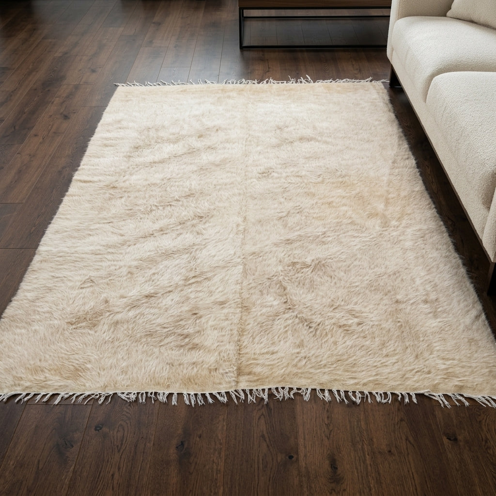 Solid pattern on the Thalassocharis vintage kilim rug – handwoven flatweave in Anatolia, Turkey