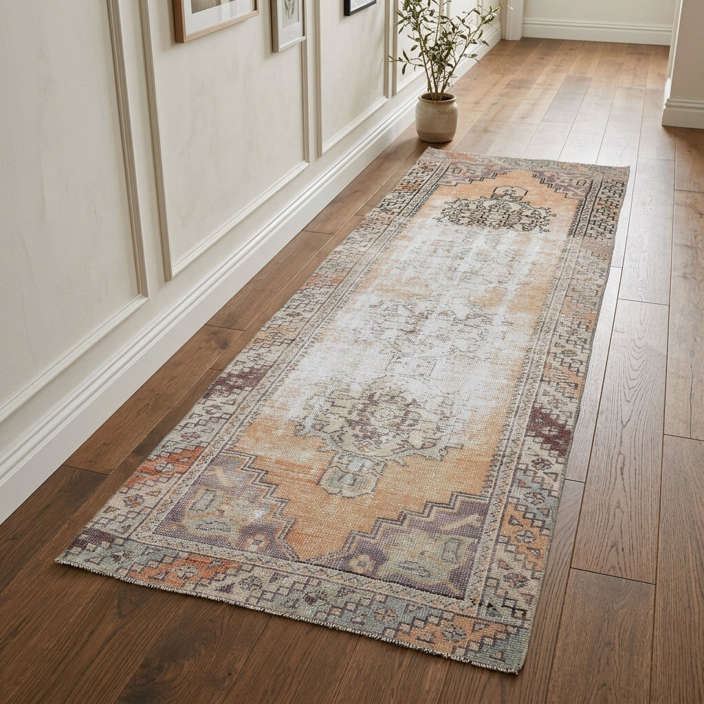 Oriental pattern on the Mahsuzenaz distressed vintage runner rug – handmade in Anatolia, Turkey