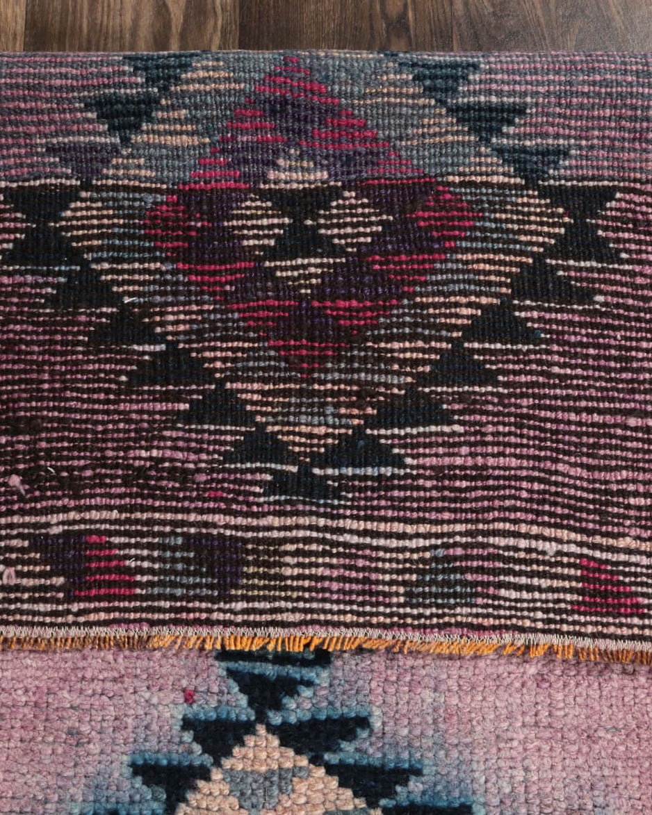 78x346 cm vintage Anatolian runner rug – Naiakleia, low pile, wool