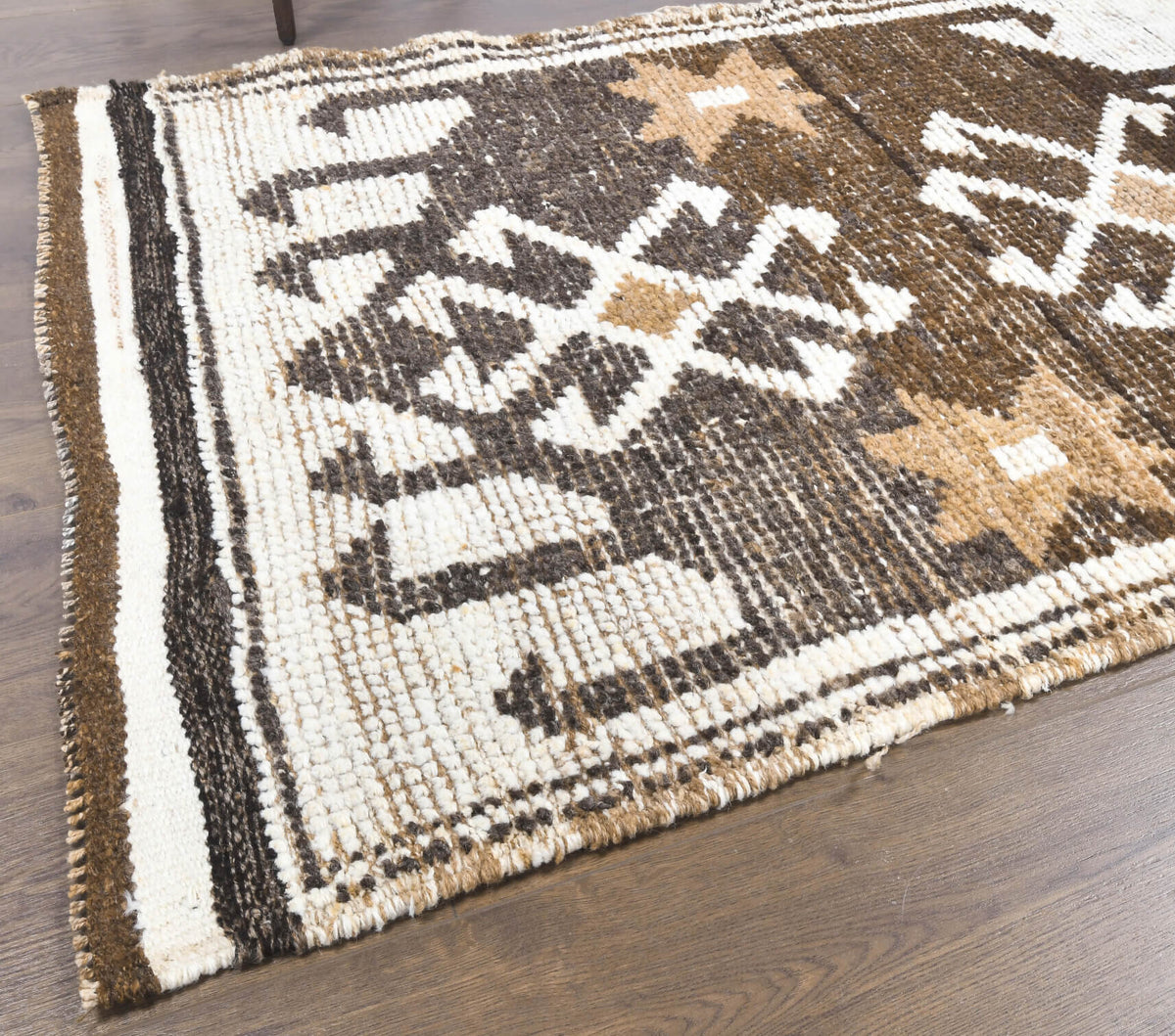 Vintage White Runner Rug
