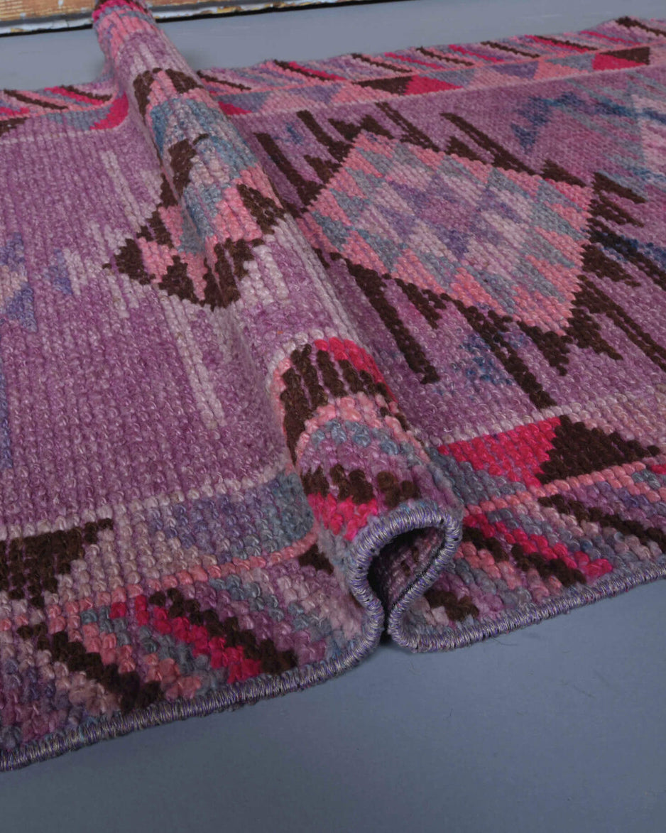 Handmade wool runner from Anatolia, Turkey – Vintage Hand-Knotted Anatolian Runner Rug 2'9" x 11'9"