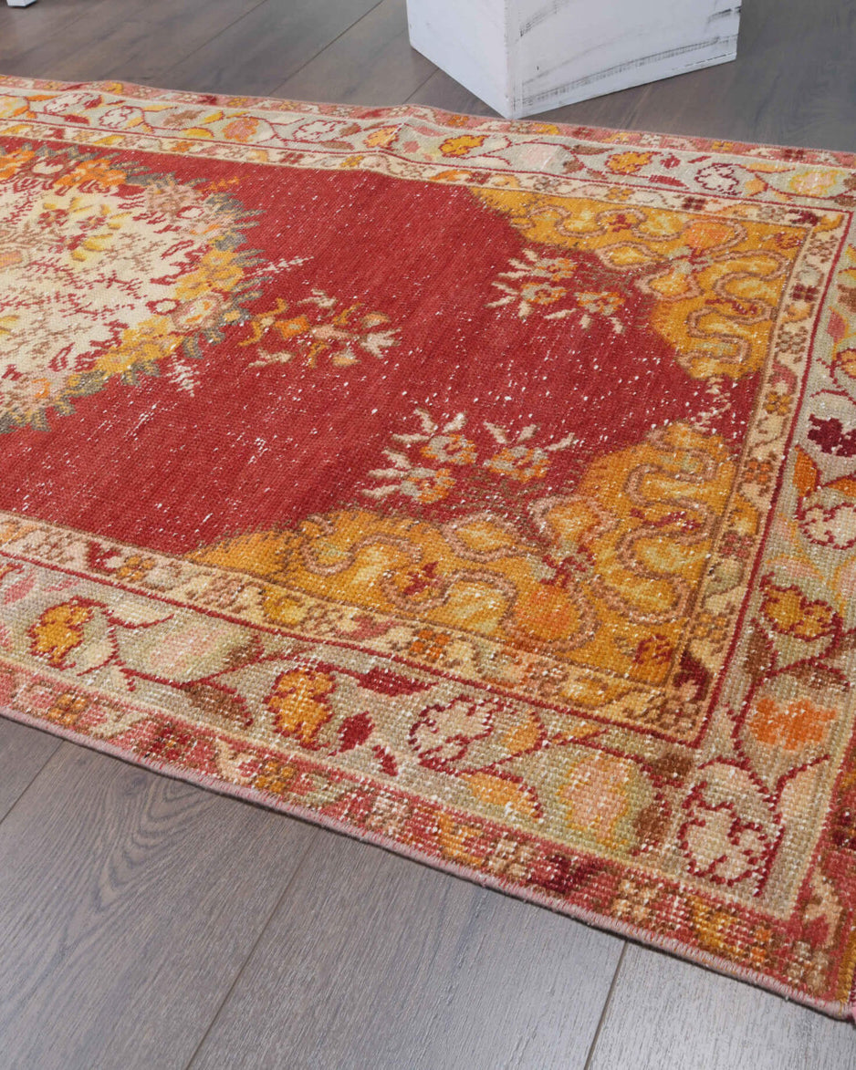 Authentic Persian vintage runner rug (1970s) with oriental design – one-of-a-kind at Fame Rugs