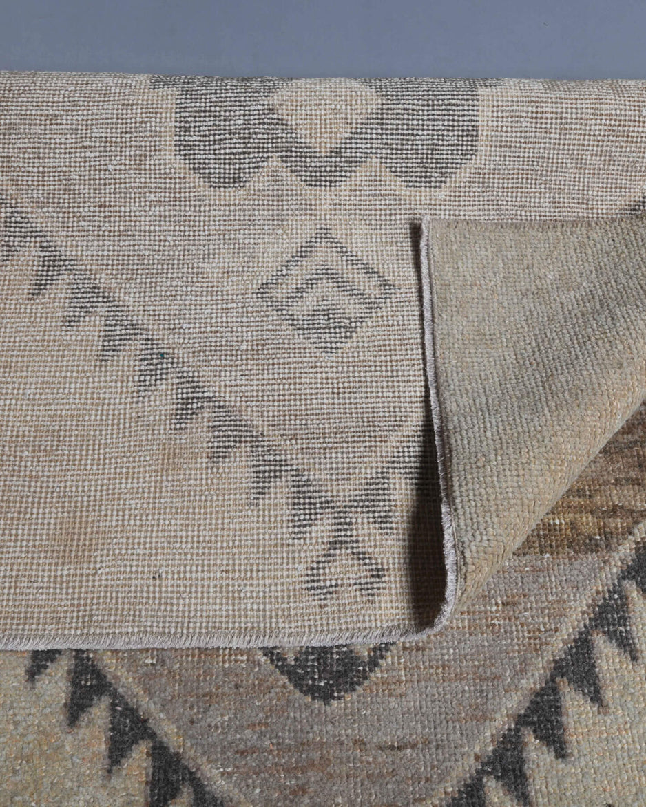 91x384 cm vintage Anatolian runner rug – Nahitgul, low pile, wool