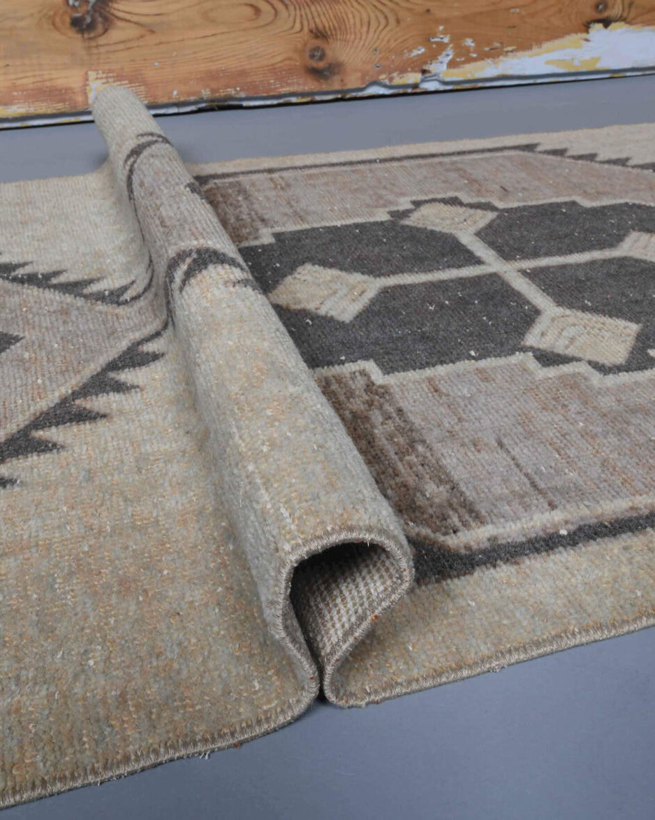 Authentic Anatolian vintage runner rug (1970s) with tribal design – one-of-a-kind at Fame Rugs