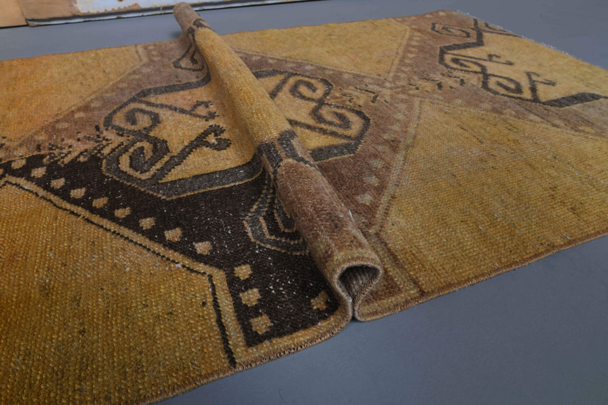 78x220 cm vintage Anatolian runner rug – Ocyrhoe, low pile, wool