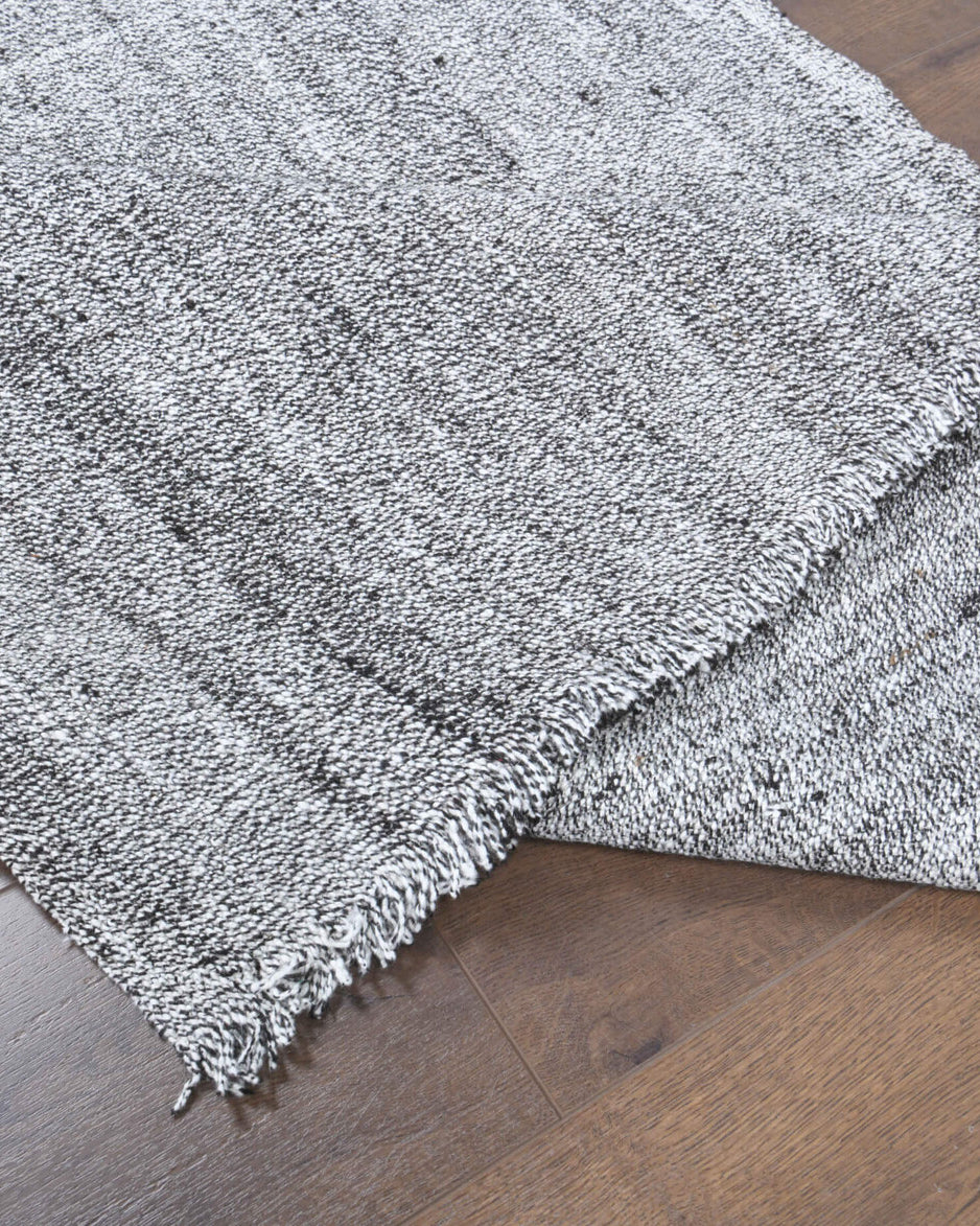Authentic Anatolian vintage kilim runner rug (1960s) with solid design – one-of-a-kind at Fame Rugs
