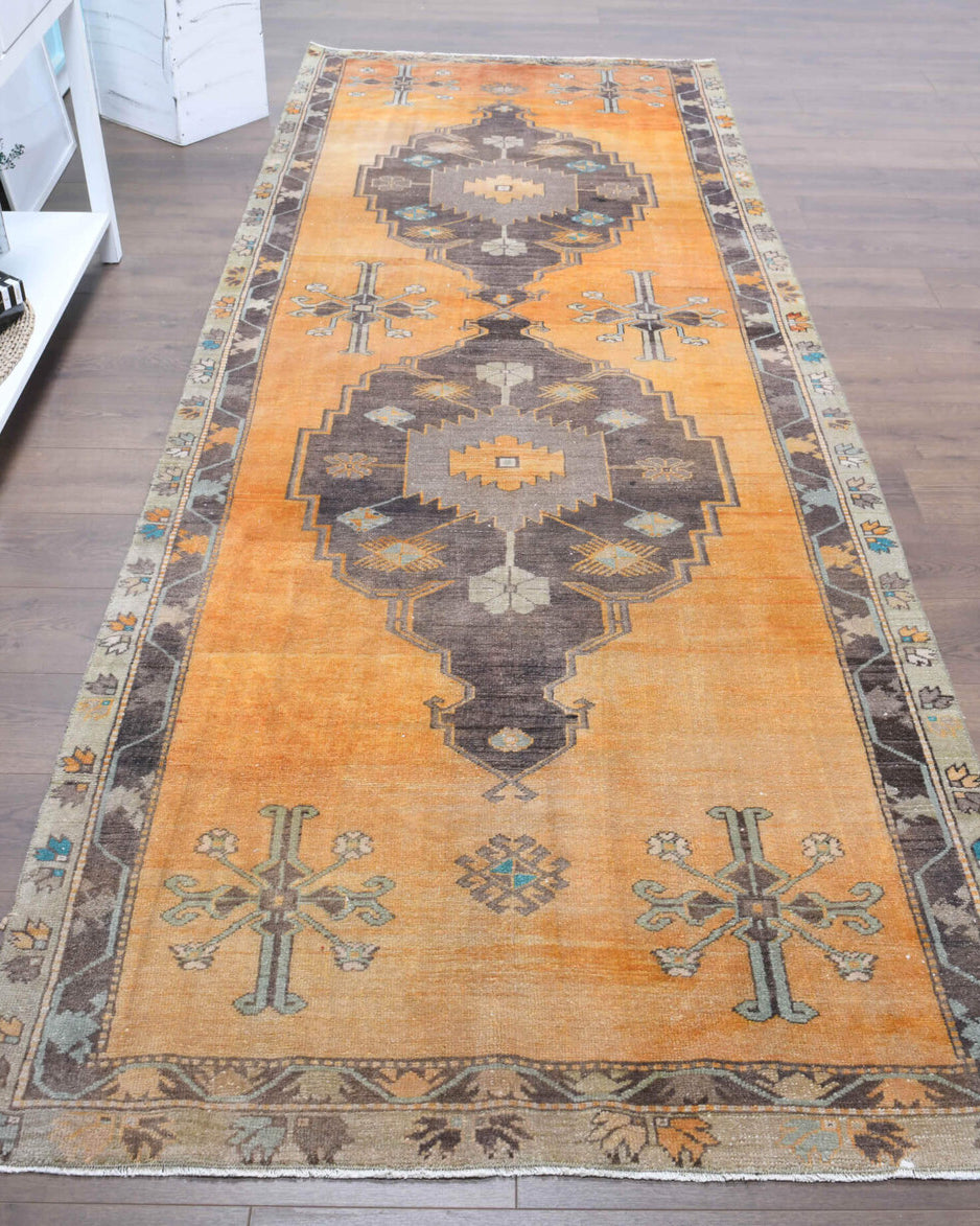 Vintage Runner Rug - 26547