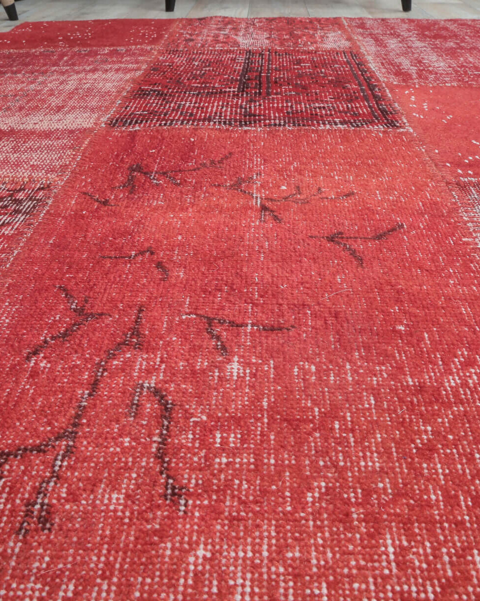 122x179 cm vintage patchwork Anatolian area rug – Halaura, low pile, wool