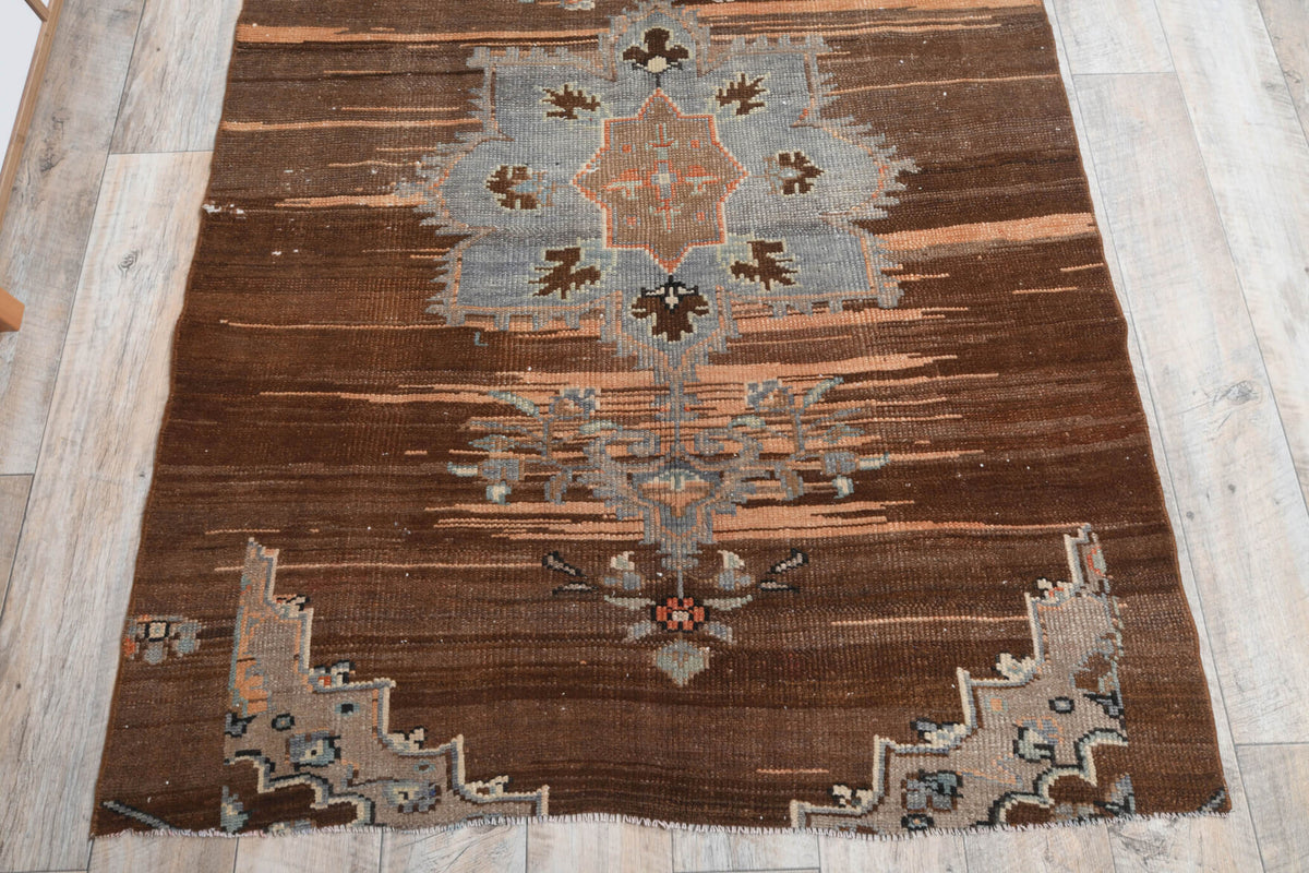 One-of-a-kind 1970s Anatolian vintage area rug in wool, 4'4" x 6'11"