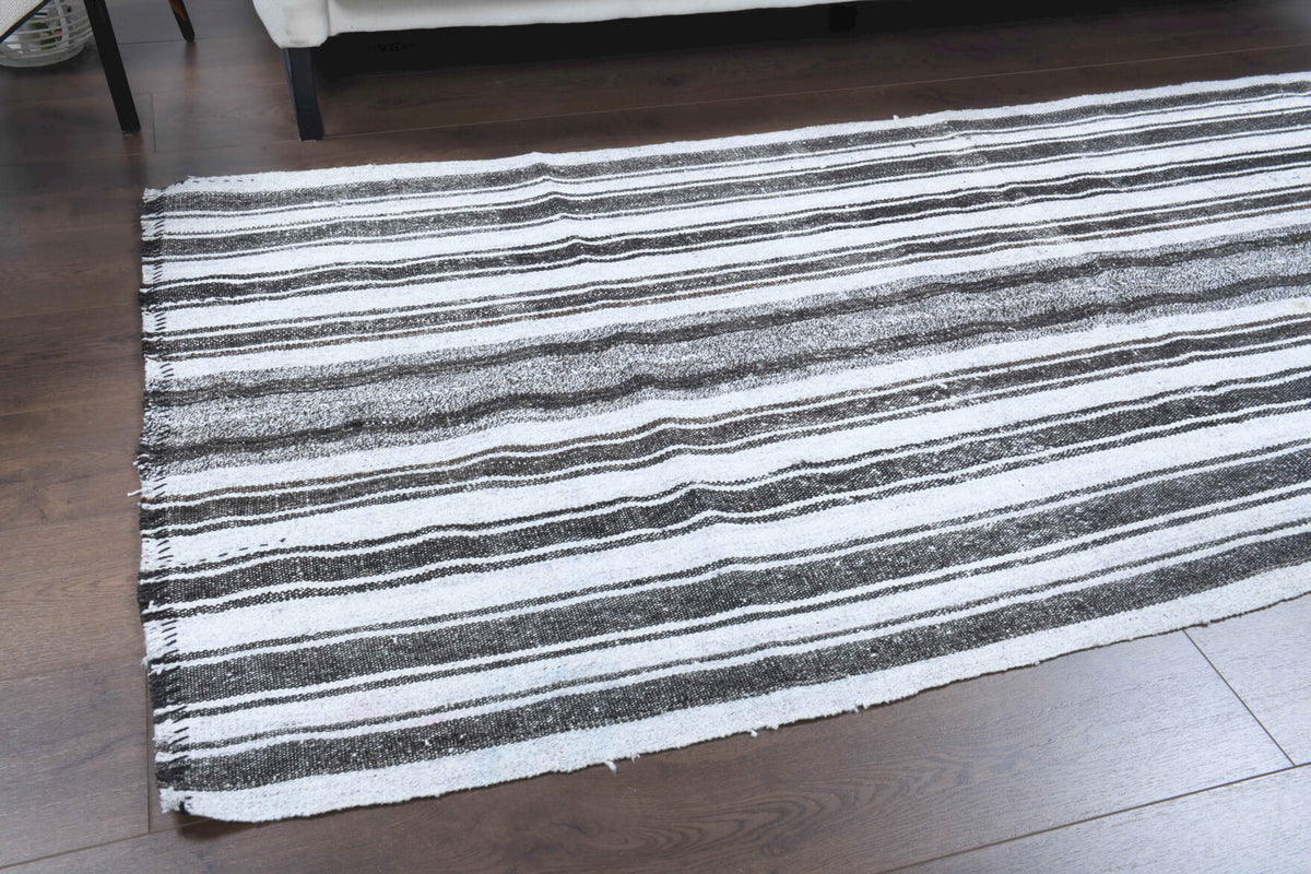 Authentic Anatolian vintage kilim rug (1960s) with striped design – one-of-a-kind at Fame Rugs