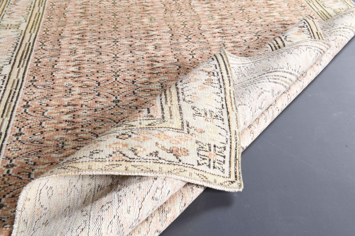 5x9 Semi-Antique Vintage Hereke Area Rug