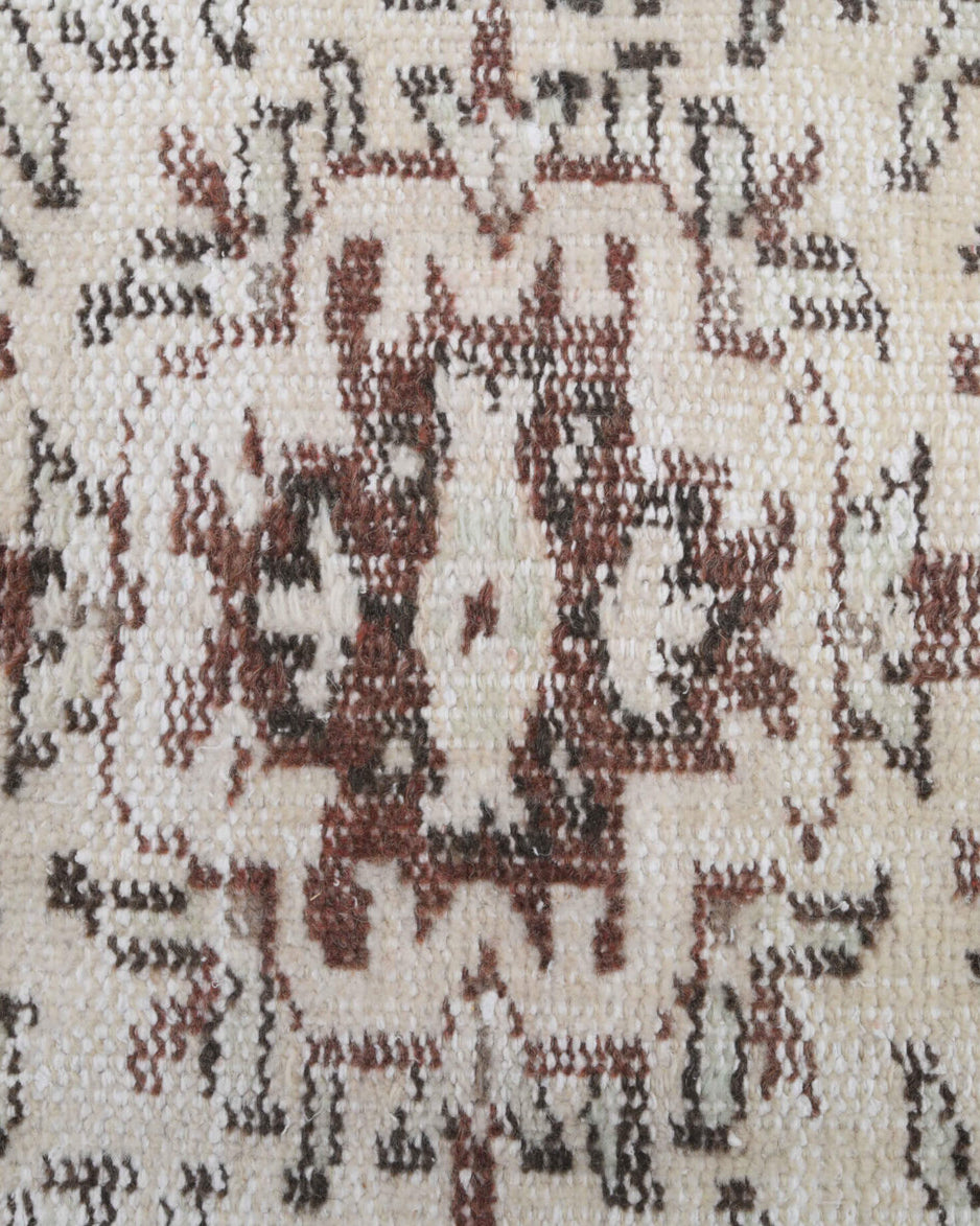 189x302 cm vintage Anatolian area rug – Igdir, low pile, wool