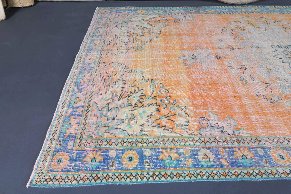 6x10 Handmade Vintage Oushak Area Rug in wool – 1970s piece from Anatolia, Turkey | Fame Rugs