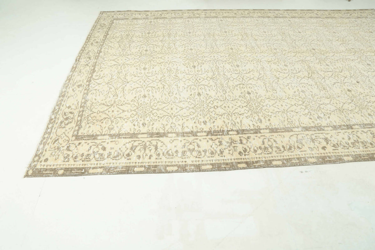 Vintage Beige Floral Hereke Area Rug