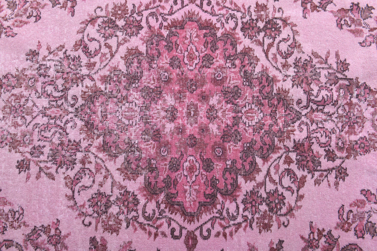 One-of-a-kind 1970s Anatolian vintage area rug in wool, 5'6" x 8'11"