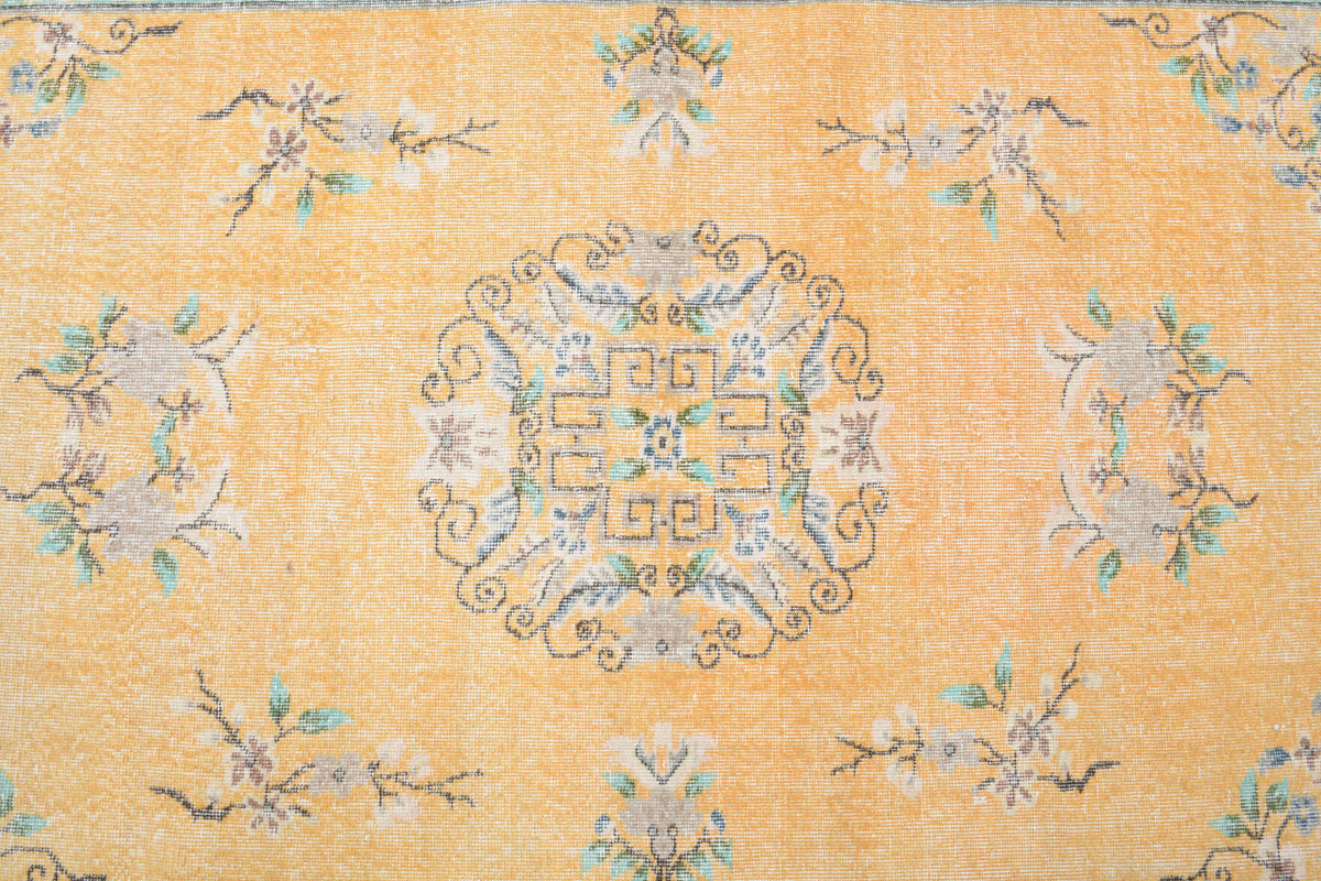 6x9 Handmade Vintage Area Anatolian Rug
