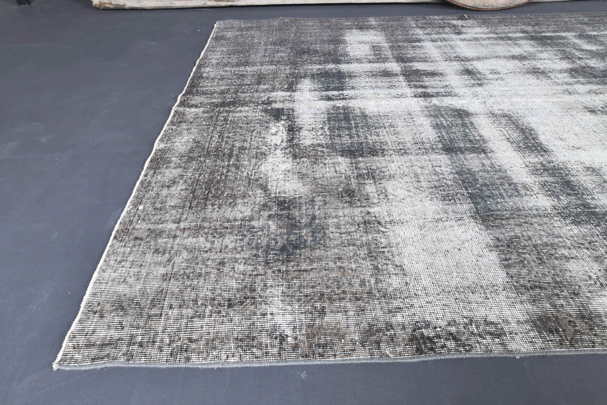Vintage Distressed Gray Area Rug