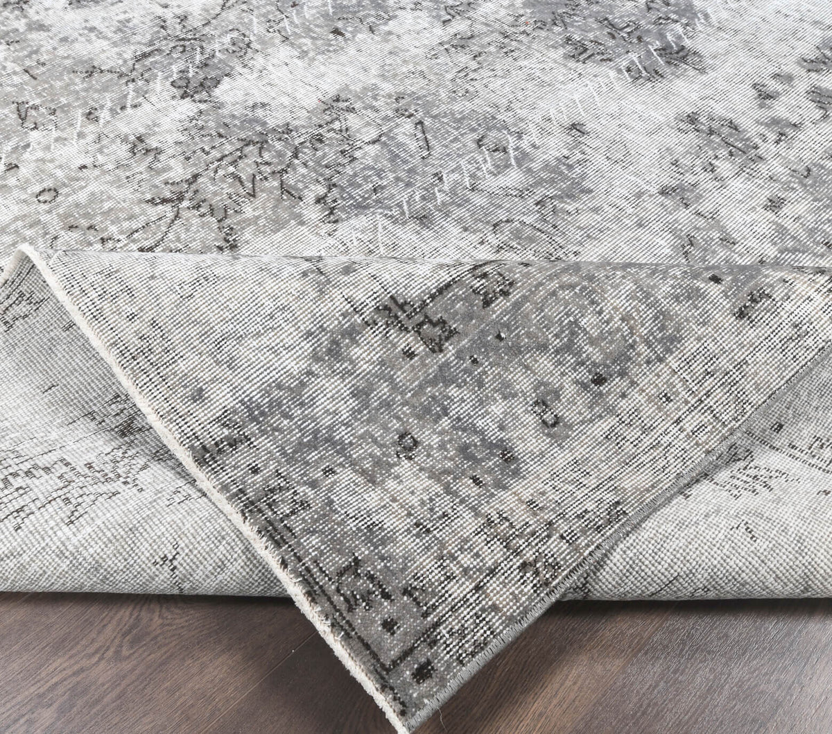 Authentic Anatolian distressed vintage area rug (1940s) with abstract design – one-of-a-kind at Fame Rugs
